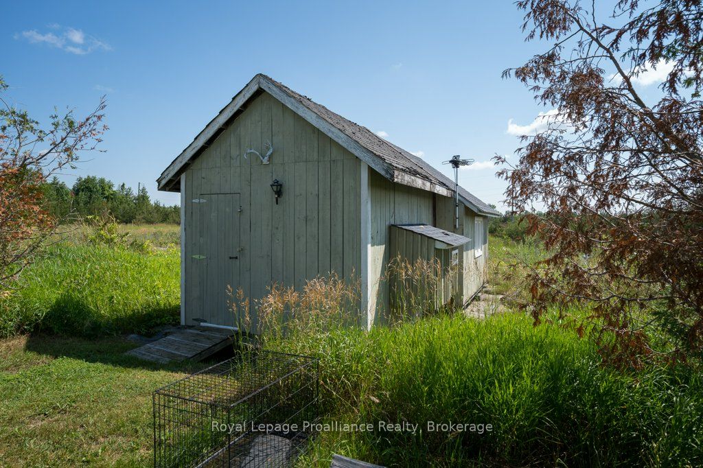 1075 Enright Road Property Photo 35