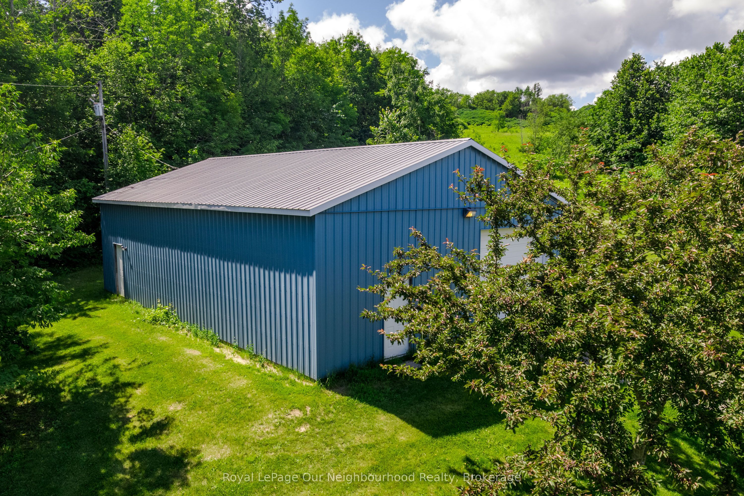 154 Collin Road Property Photo 6