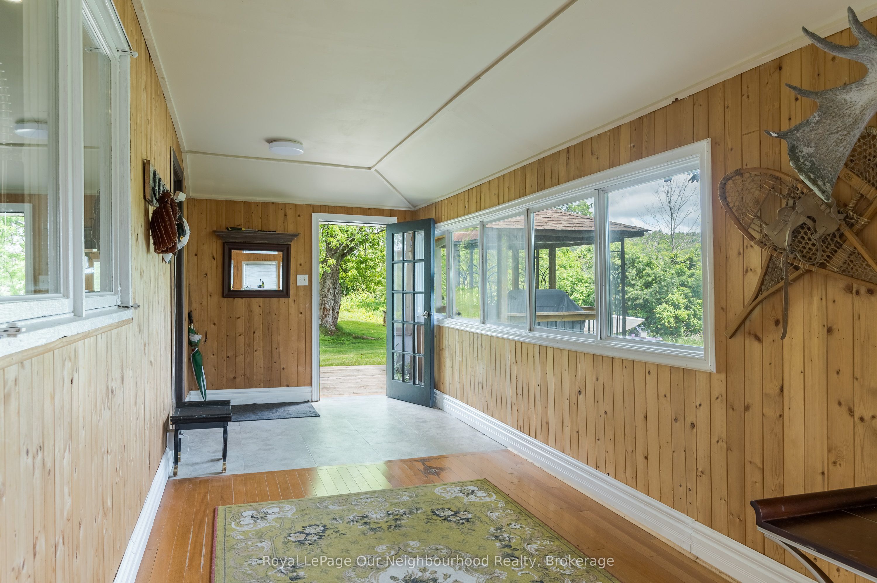 154 Collin Road Property Photo 8