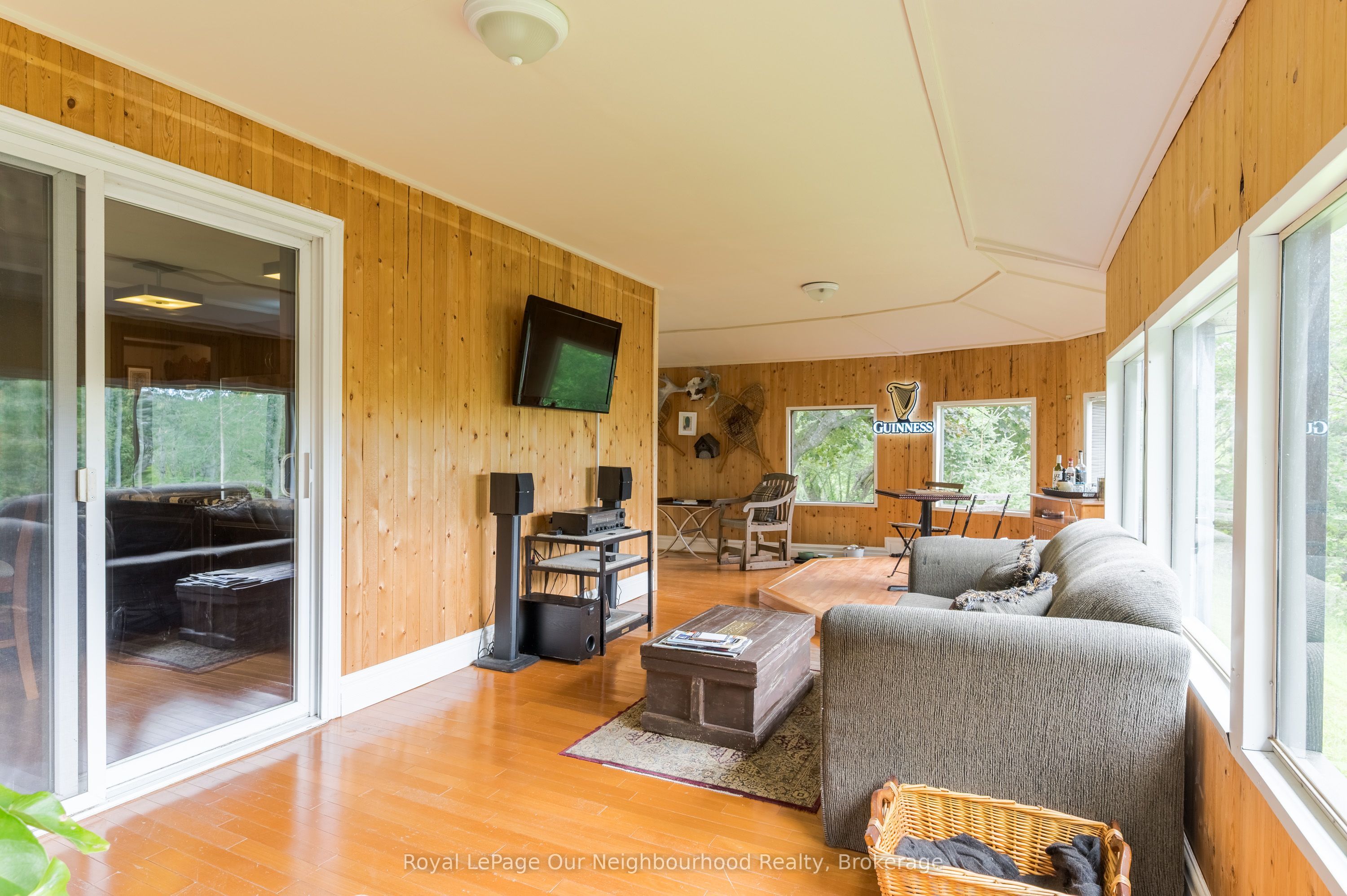 154 Collin Road Property Photo 10