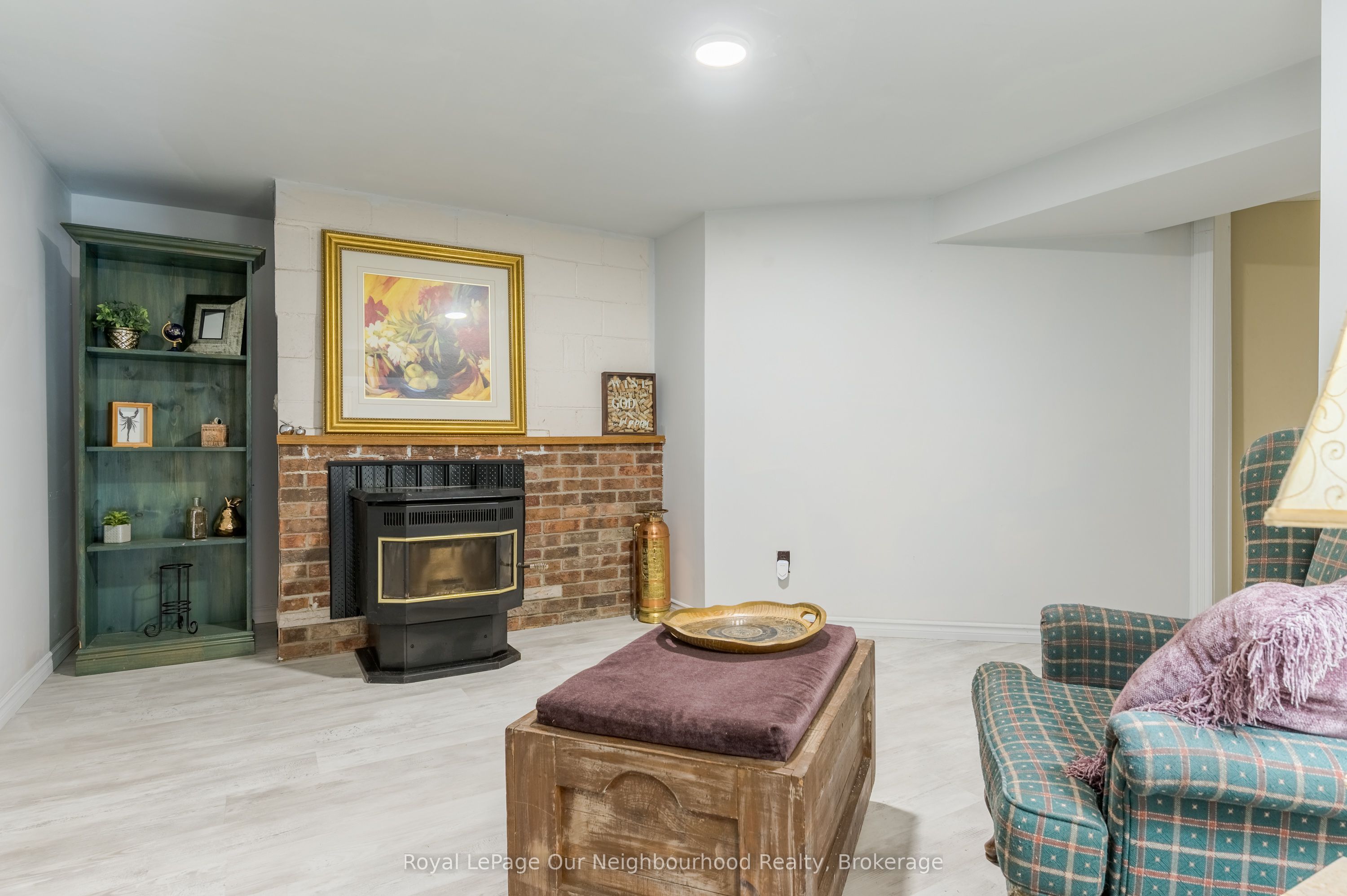 154 Collin Road Property Photo 32