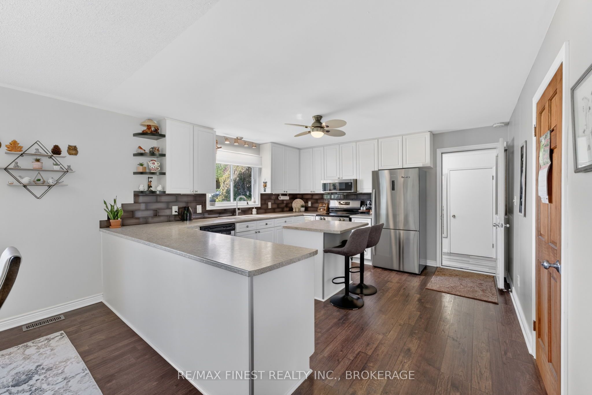 3 Mary Avenue Property Photo 10