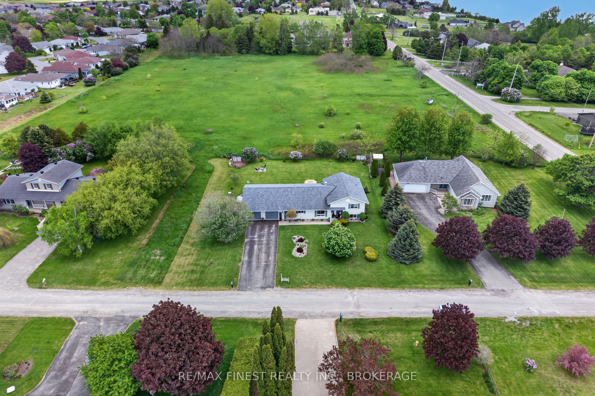 3 Mary Avenue Property Photo 45