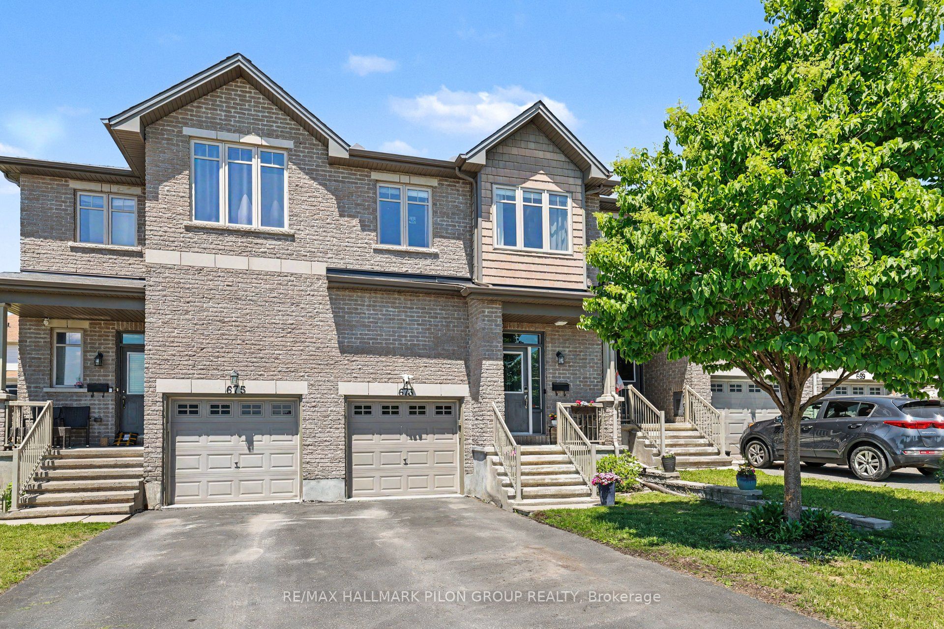 673 Spring Valley Drive Property Photo 1