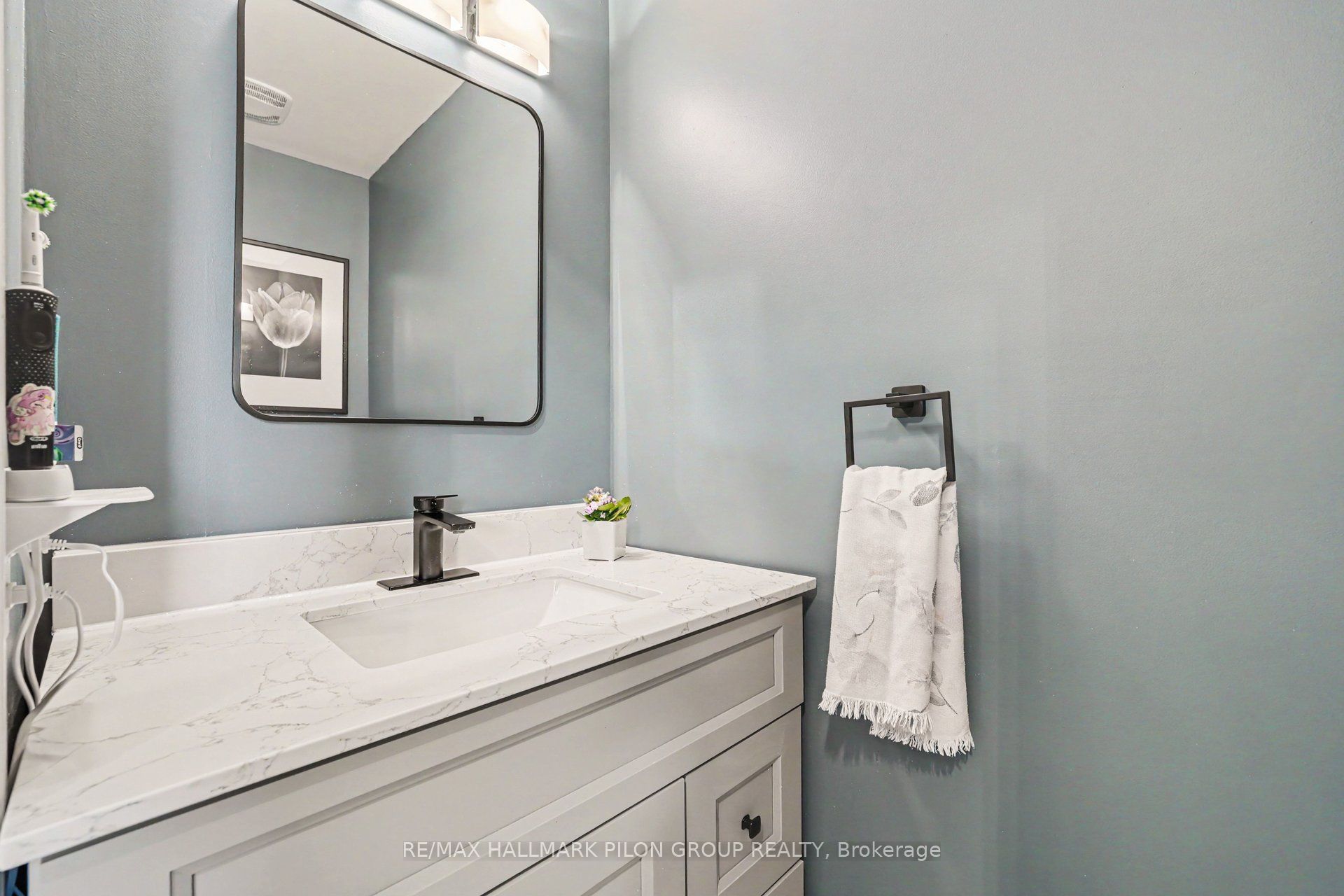 673 Spring Valley Drive Property Photo 12