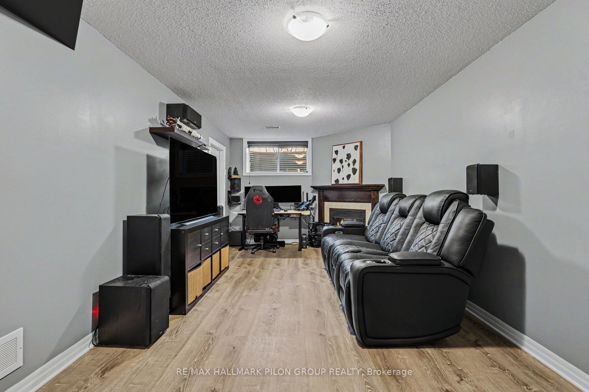 673 Spring Valley Drive Property Photo 20