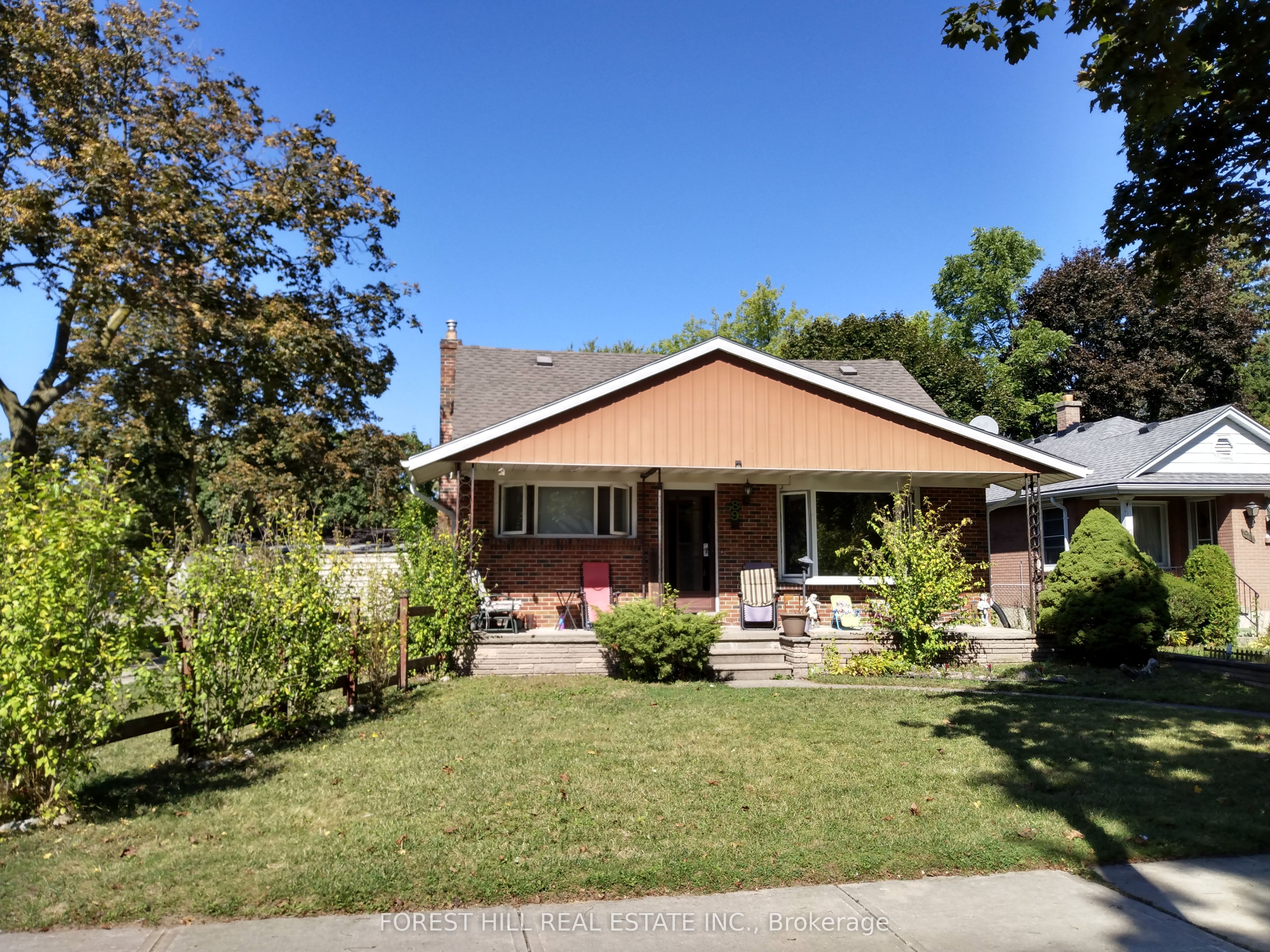 89 Heather Crescent