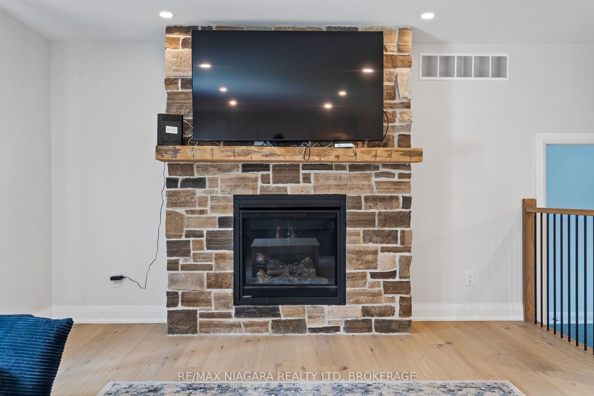 22 George Street Property Photo 6