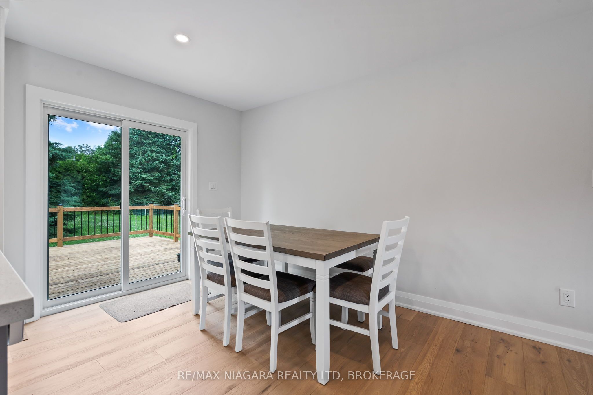 22 George Street Property Photo 10