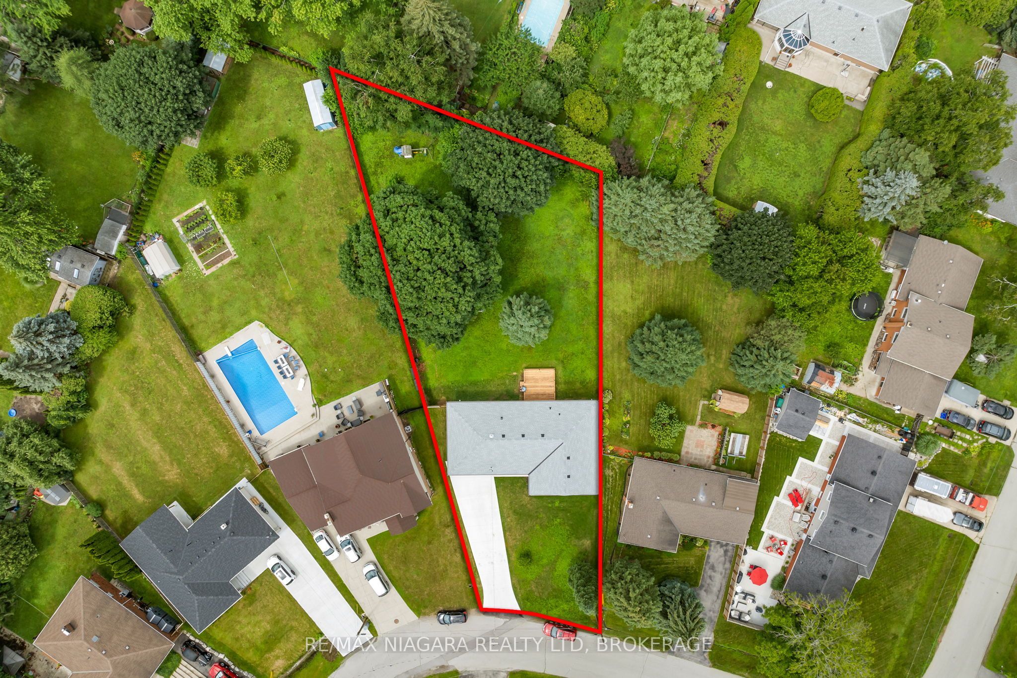 22 George Street Property Photo 33