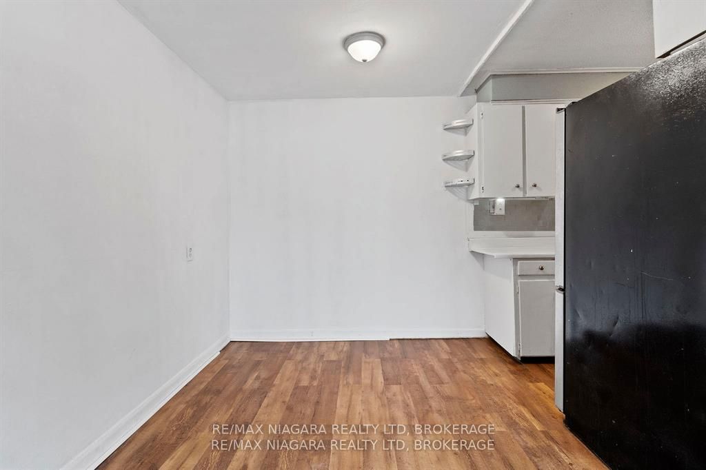 27 Main Street 2 Property Photo 3