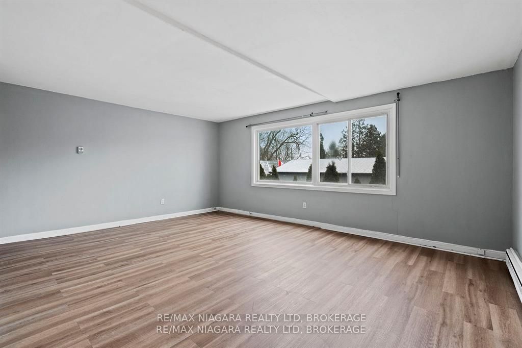 27 Main Street 2 Property Photo 4