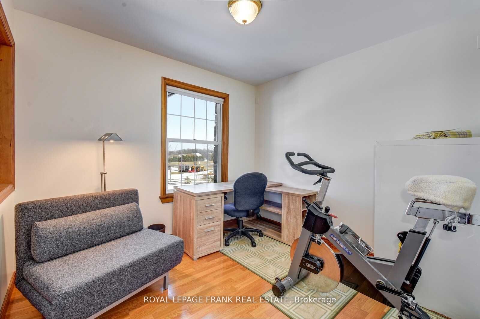 3071 5th Line E Property Photo 29