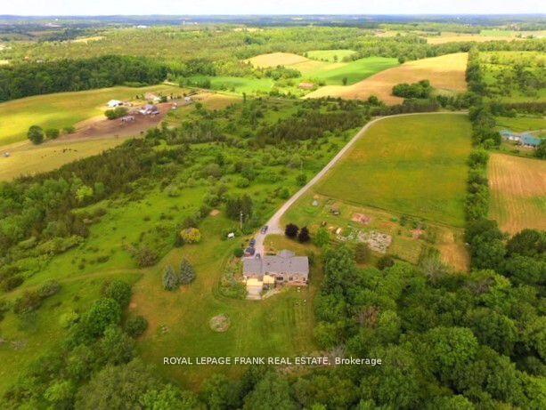 3071 5th Line E Property Photo 45