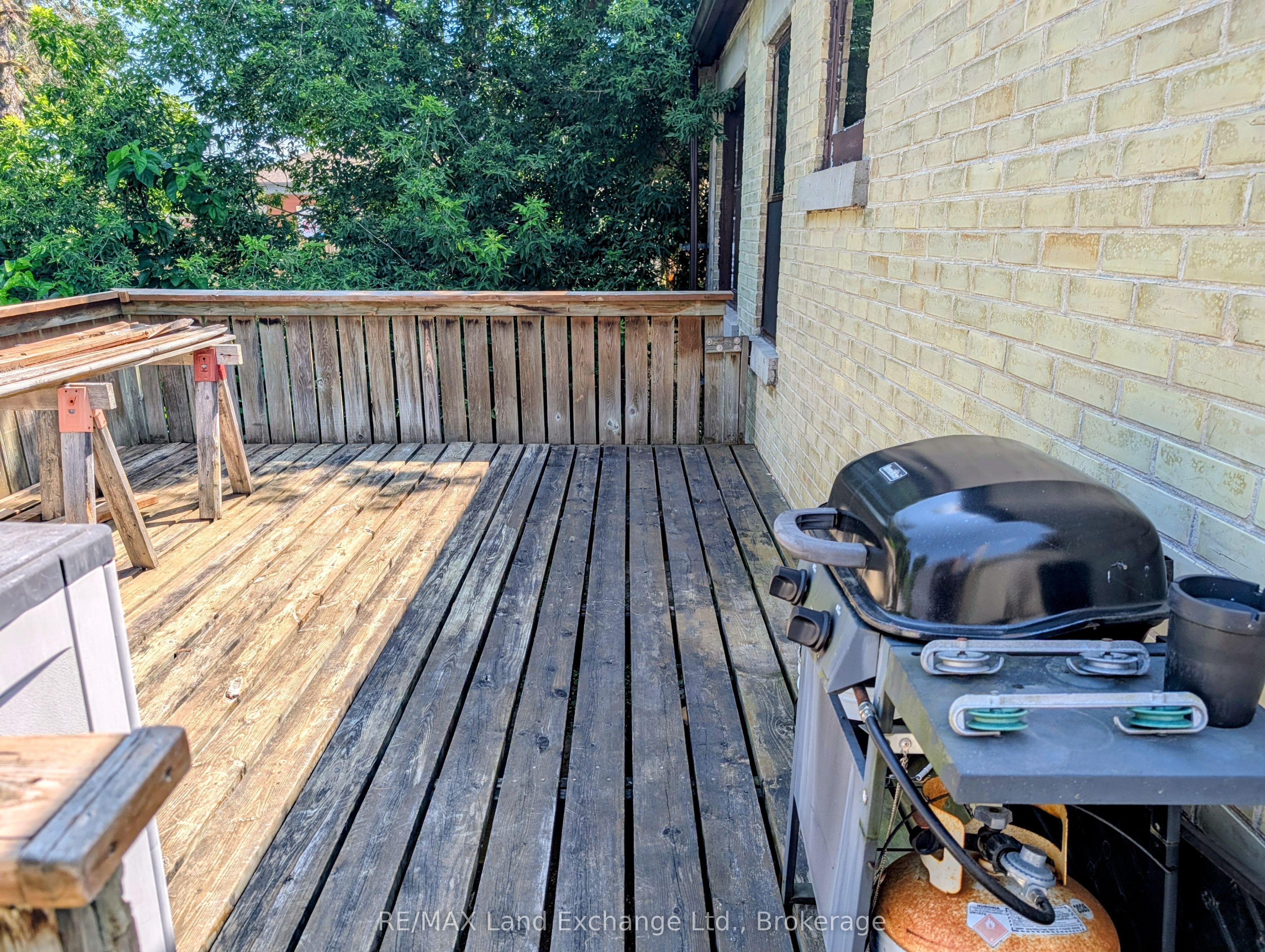 570 10th Street Property Photo 14