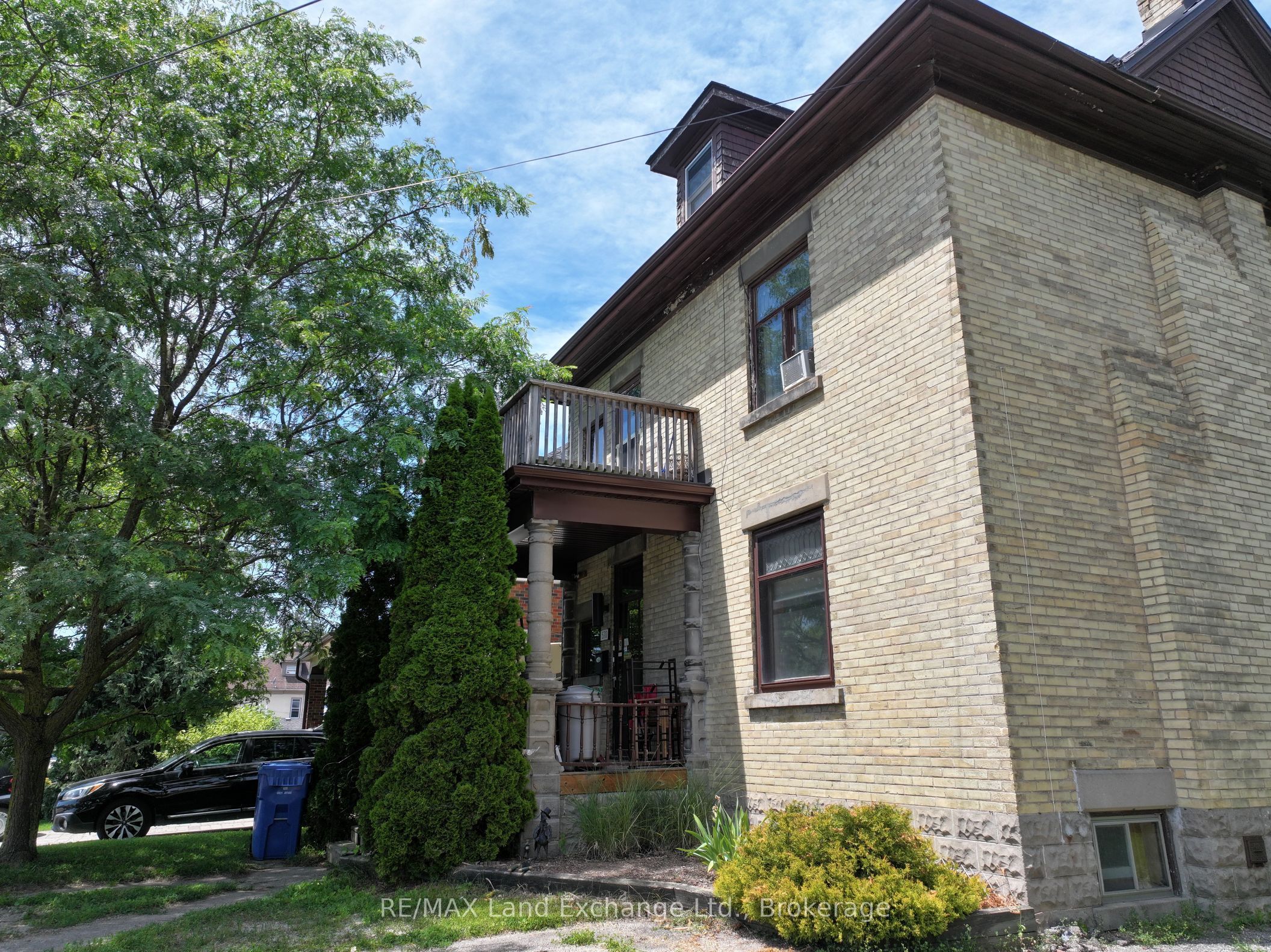 570 10th Street Property Photo 37