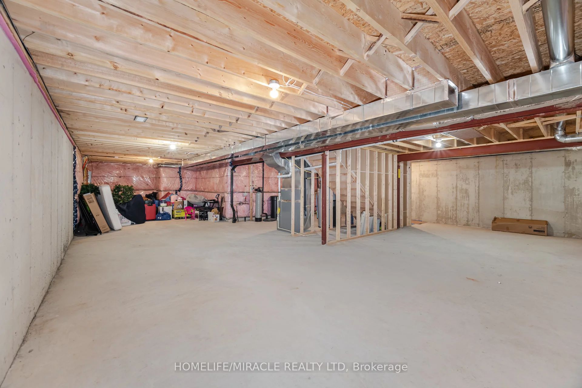 44 Main Street #9 Property Photo 27