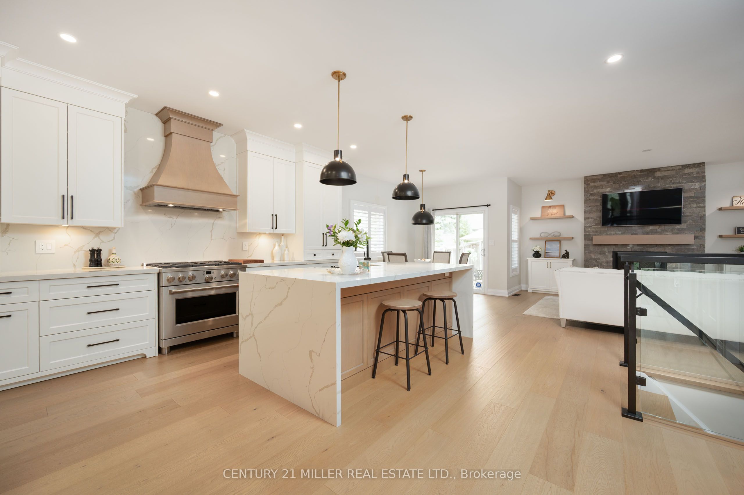 108 Winston Street Property Photo 6