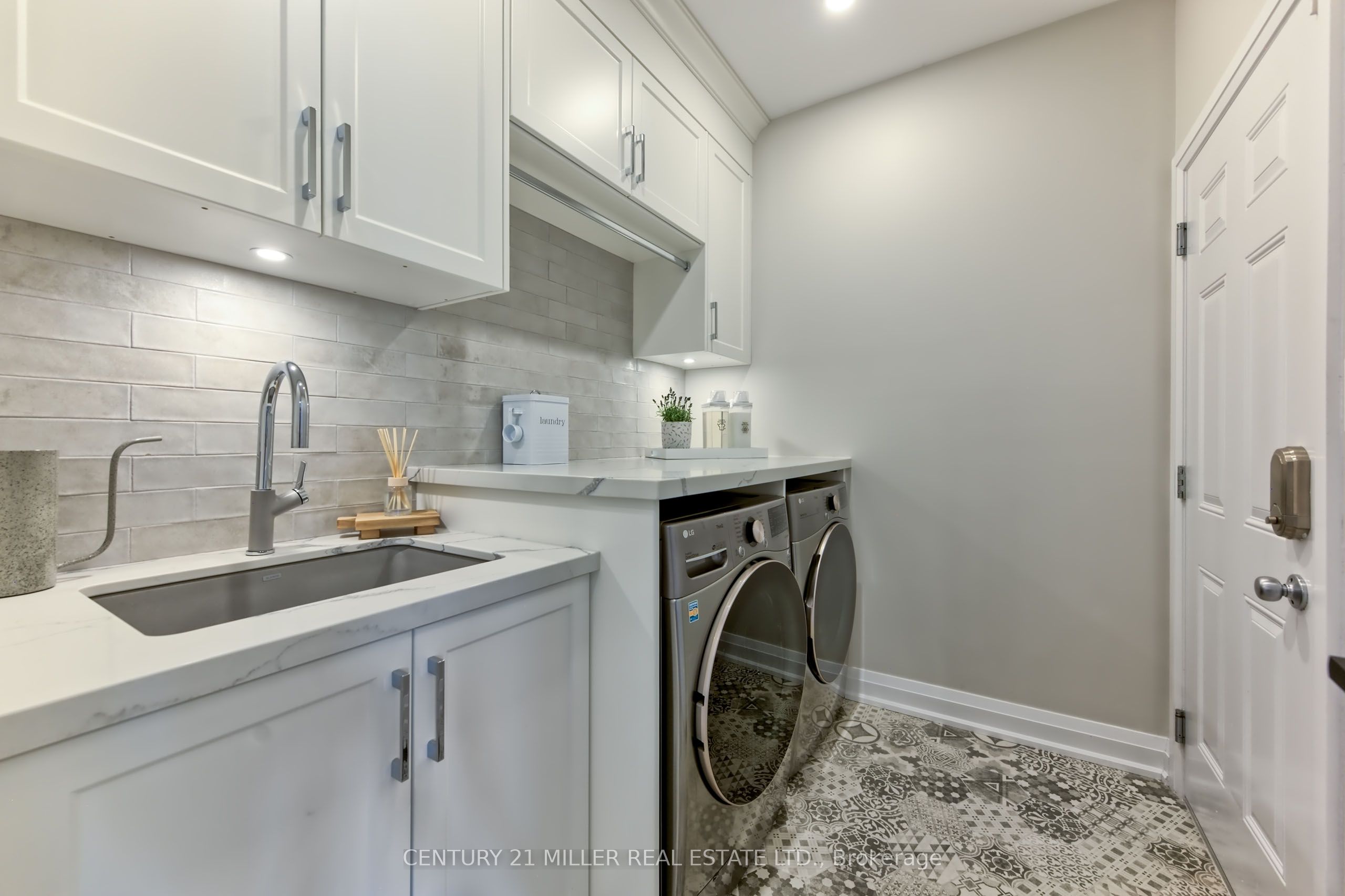 108 Winston Street Property Photo 15