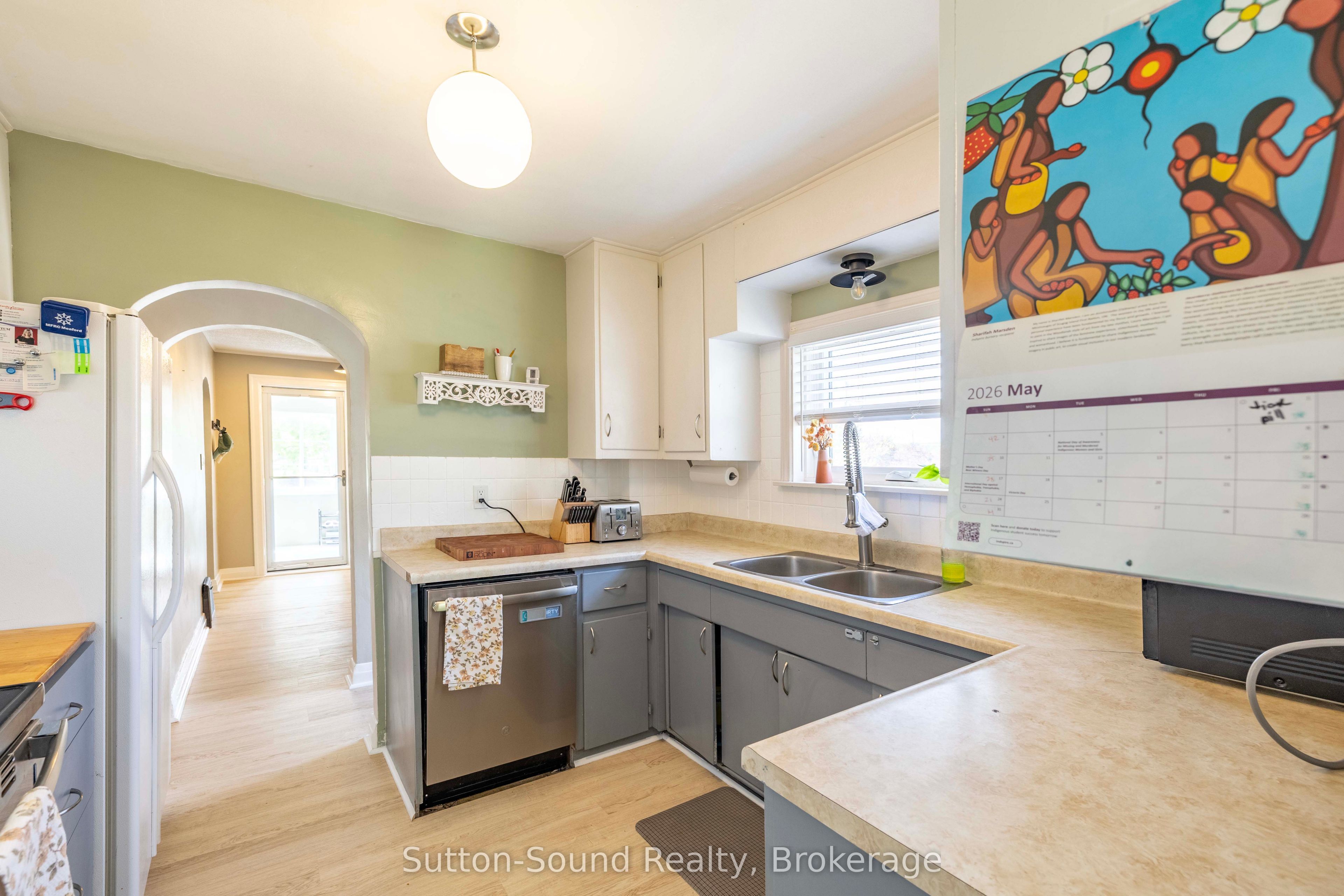 740 6th Street E Property Photo 14