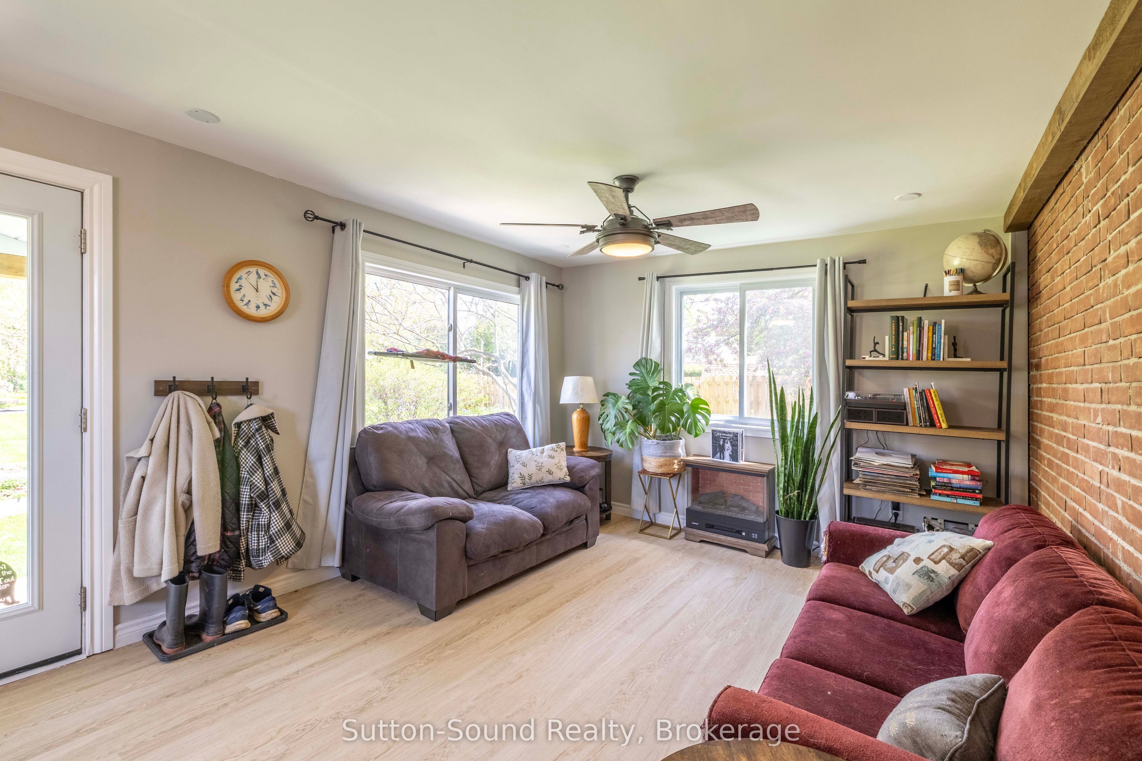 740 6th Street E Property Photo 16