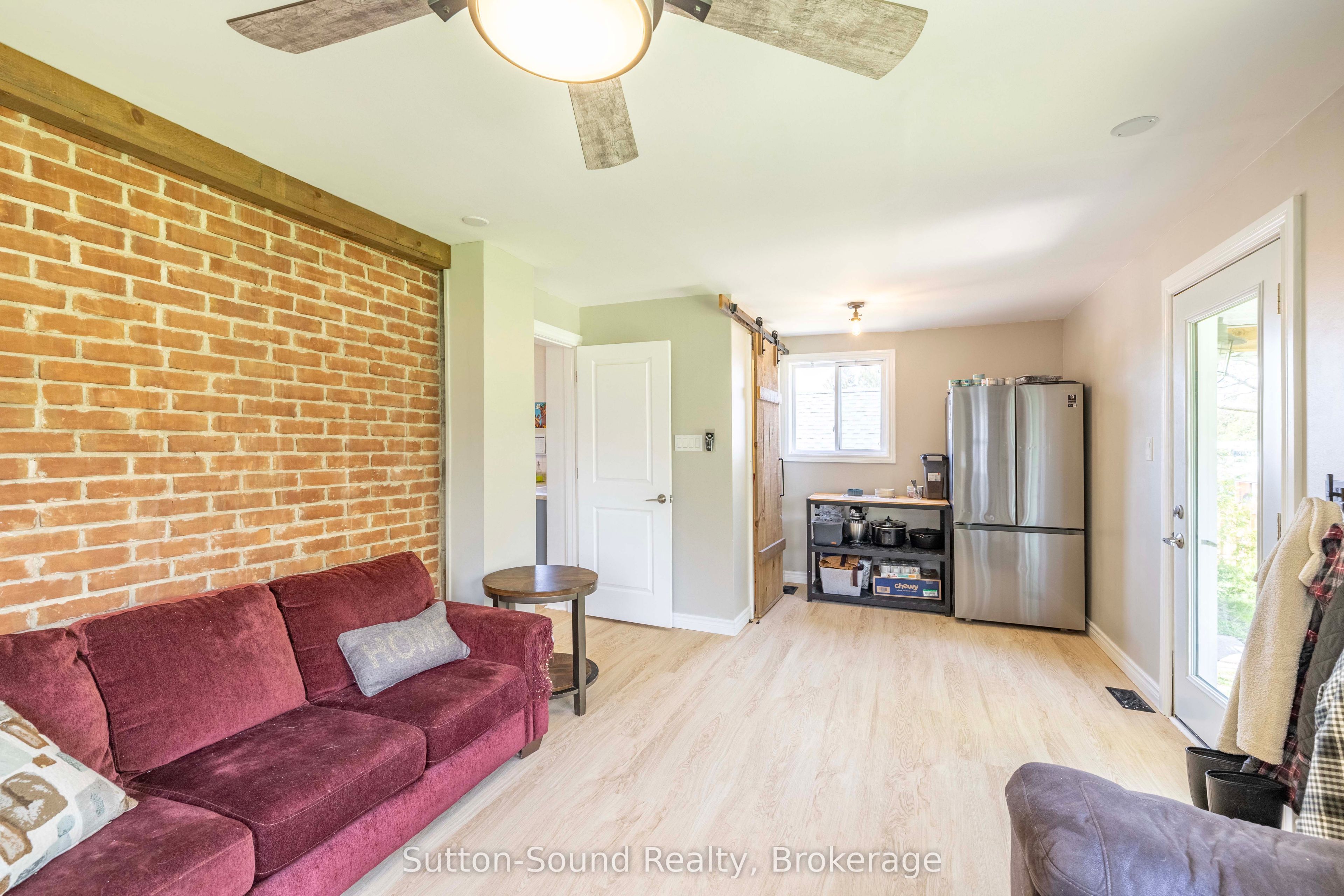 740 6th Street E Property Photo 18