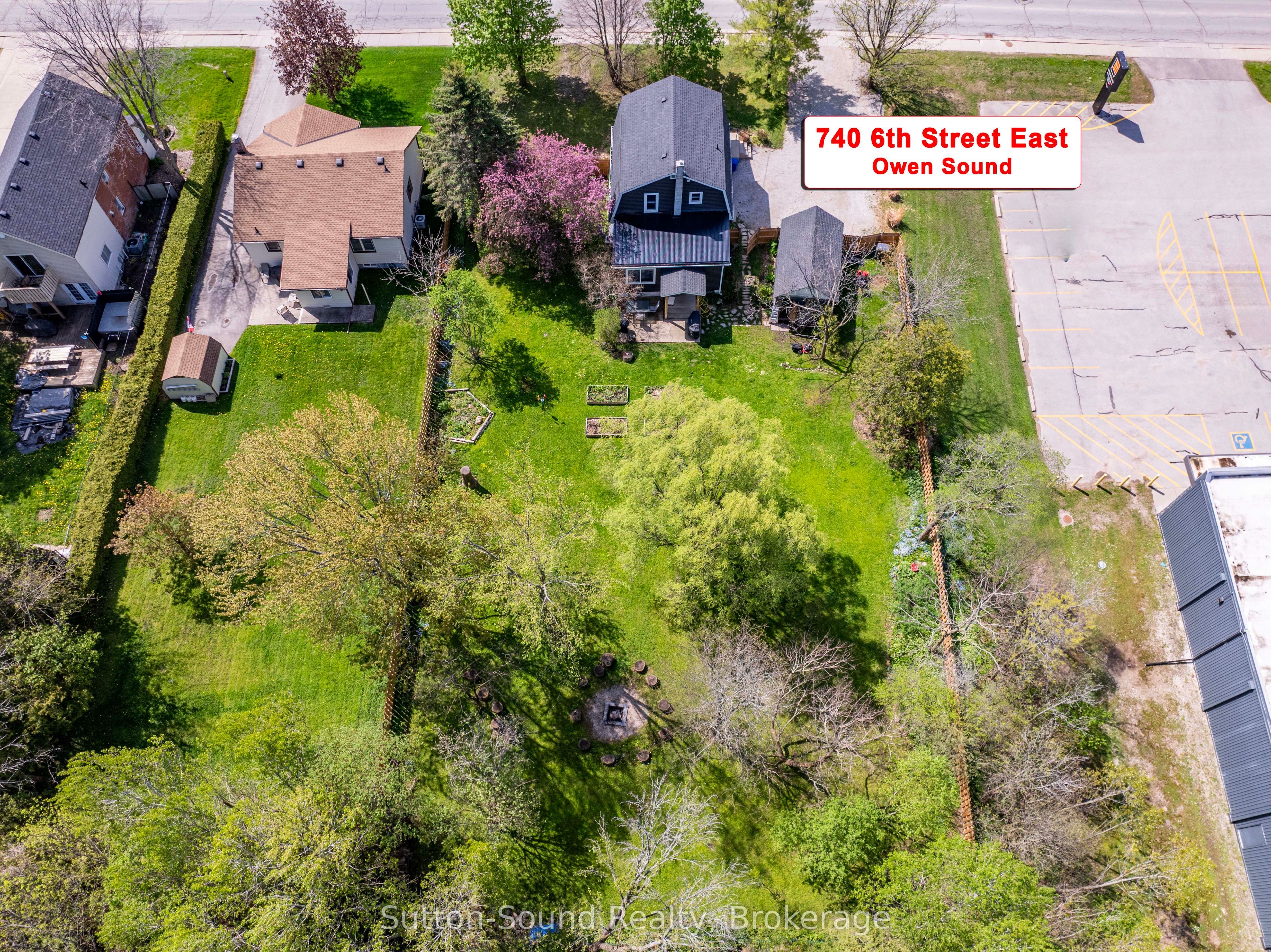 740 6th Street E Property Photo 27