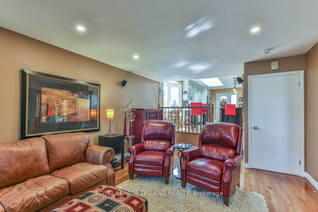 1221 Glenora Drive Property Photo 23