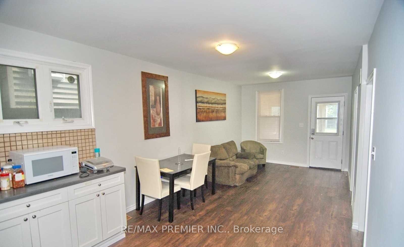 3588 Sandwich Street Property Photo 2