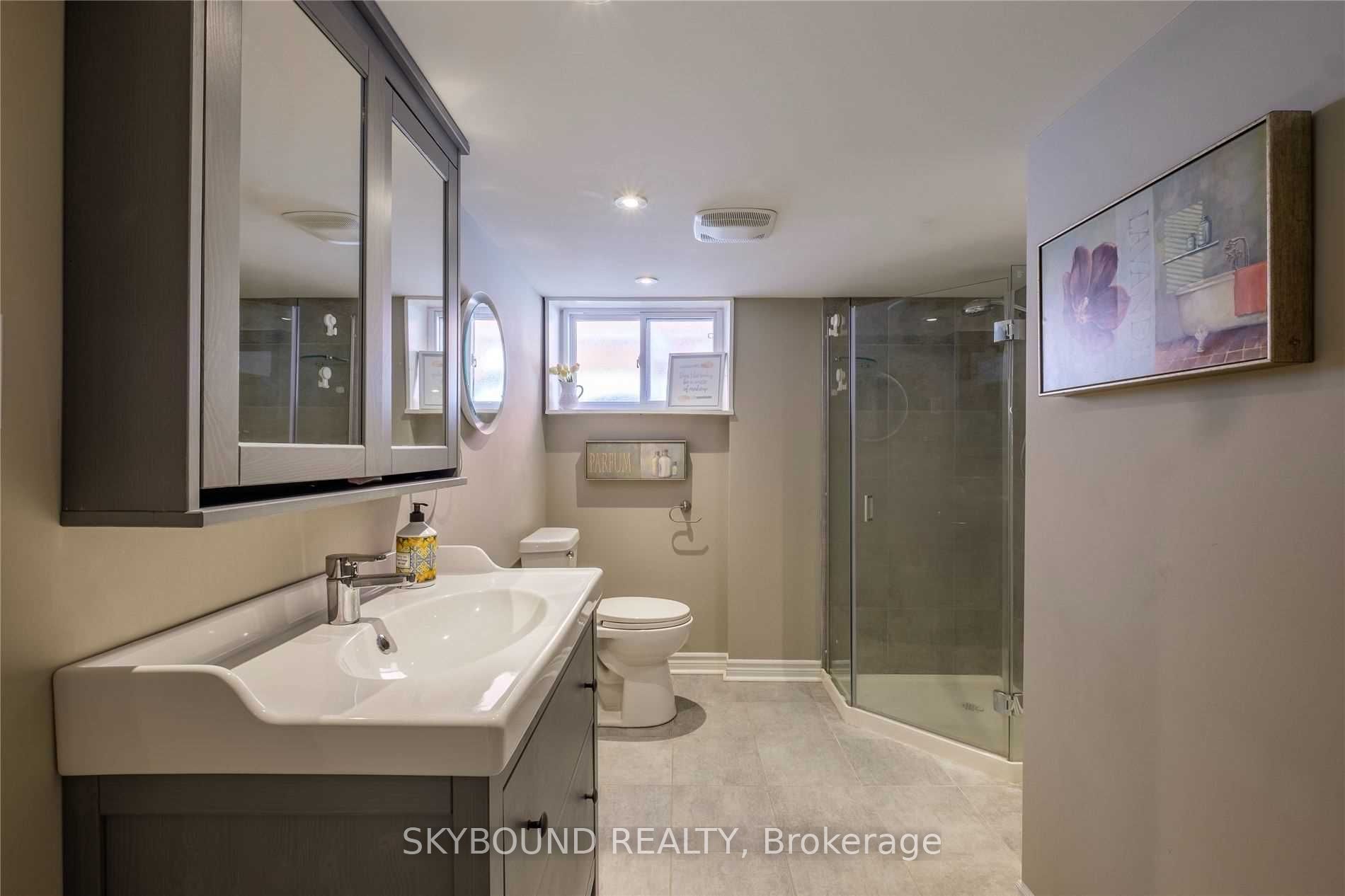 28 East 39th Street Property Photo 18