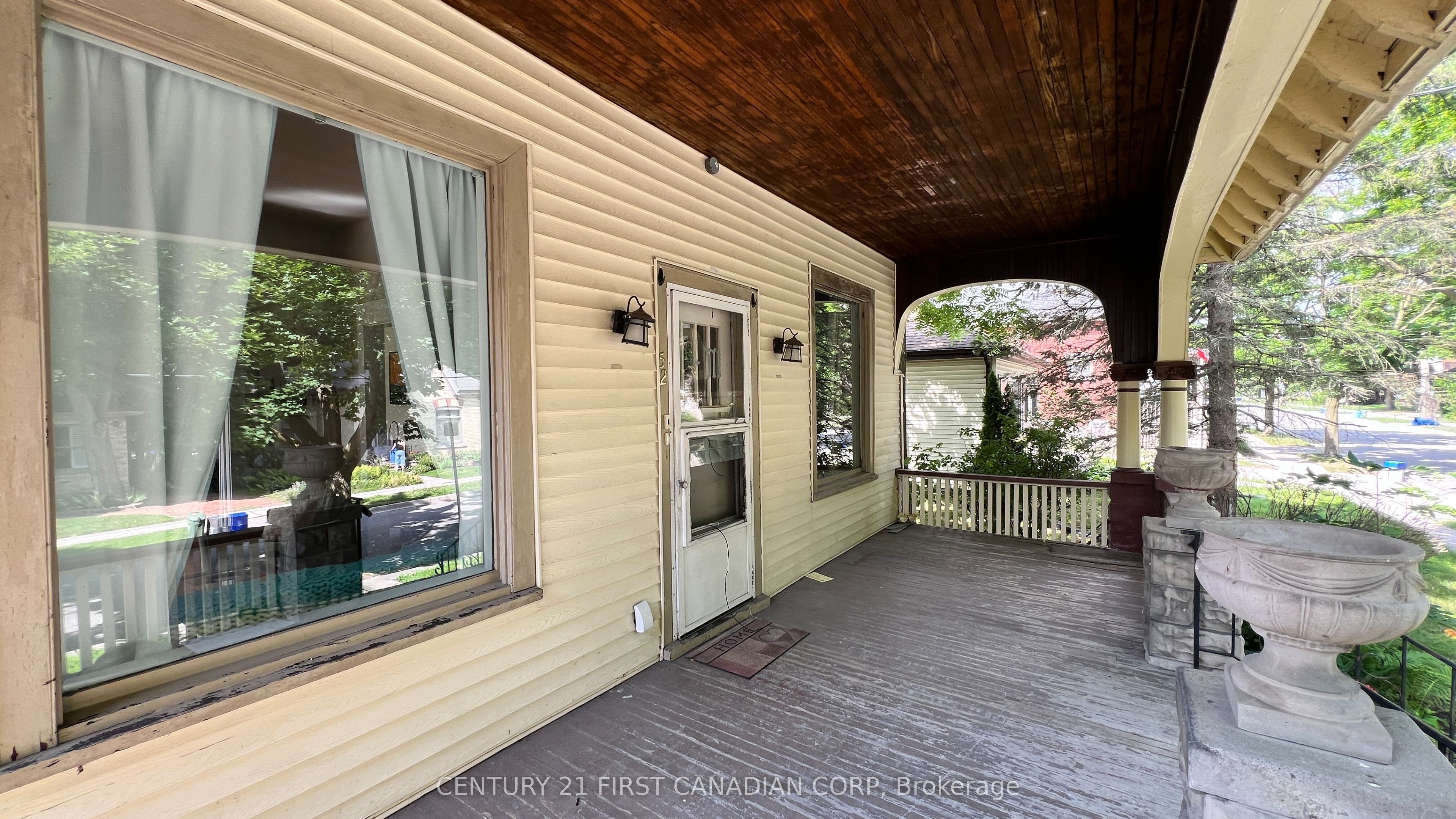 52 Becher Street Property Photo 3
