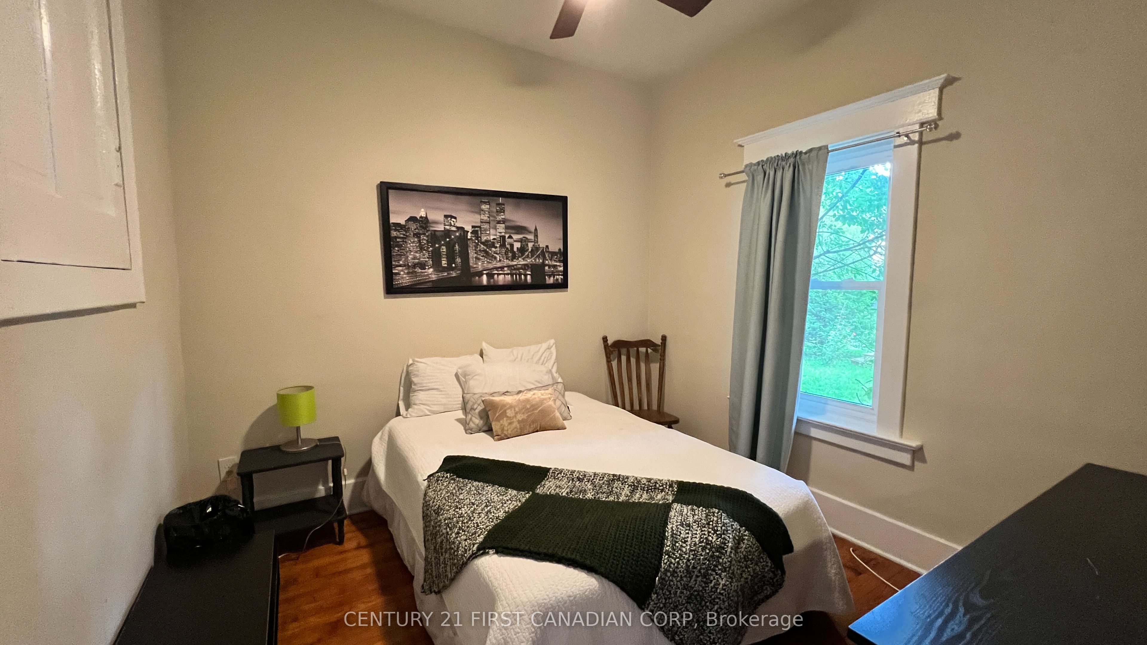 52 Becher Street Property Photo 17