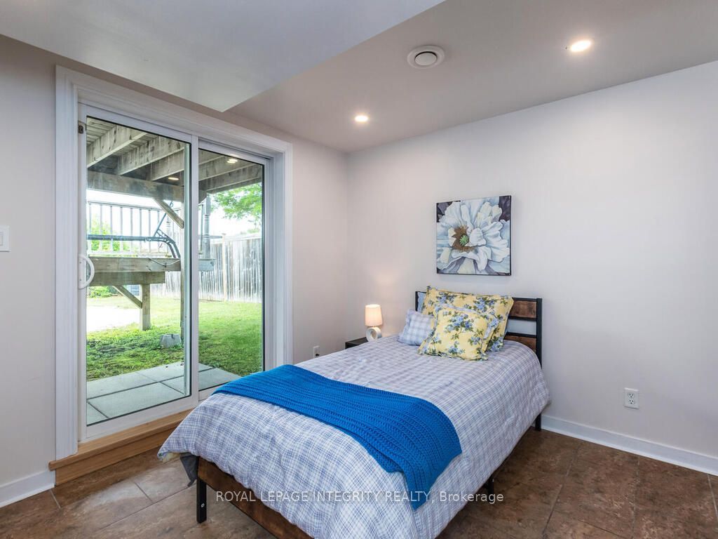111 Comba Drive Property Photo 30