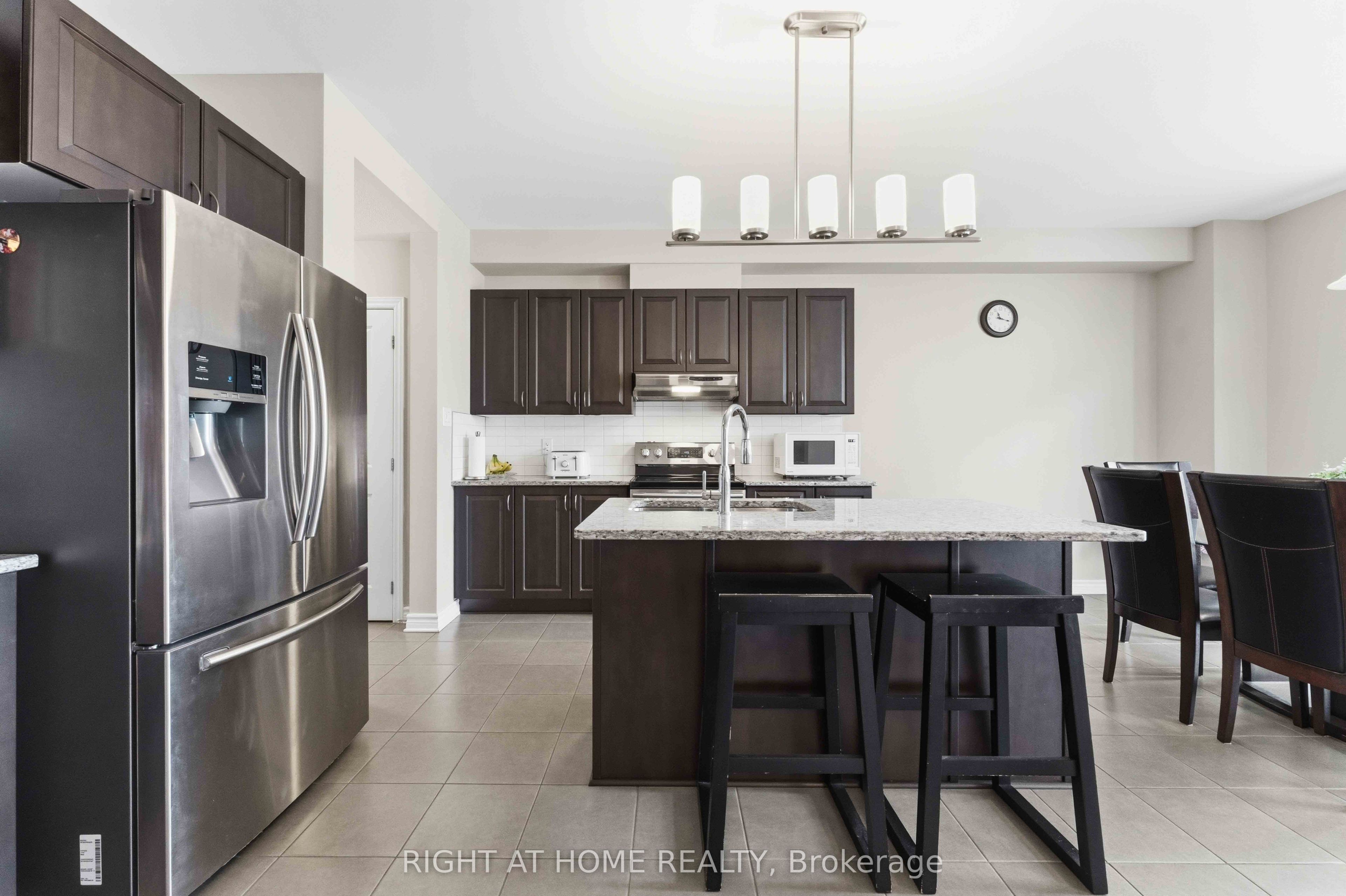 2581 River Mist Road Property Photo 6