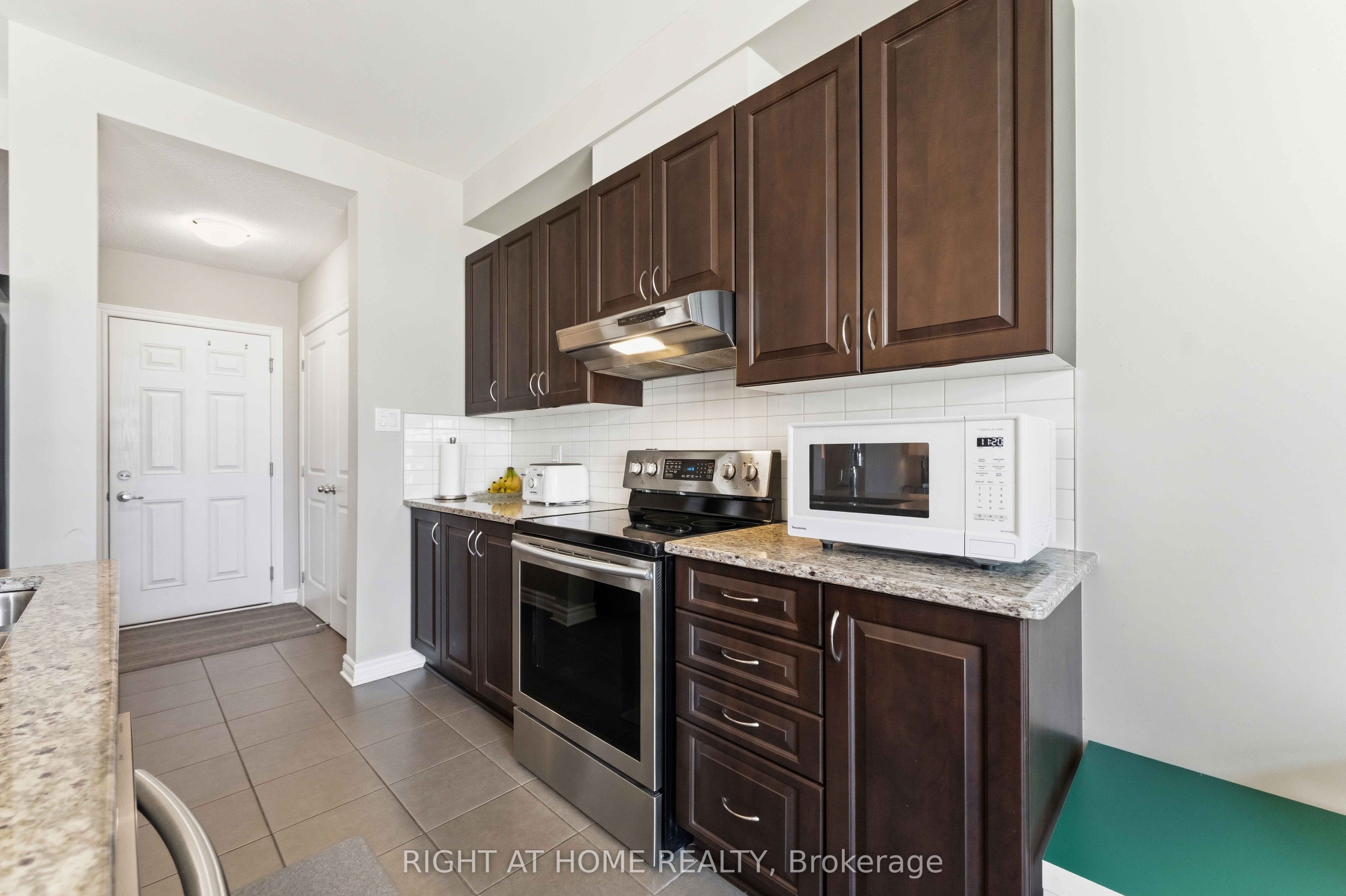 2581 River Mist Road Property Photo 11