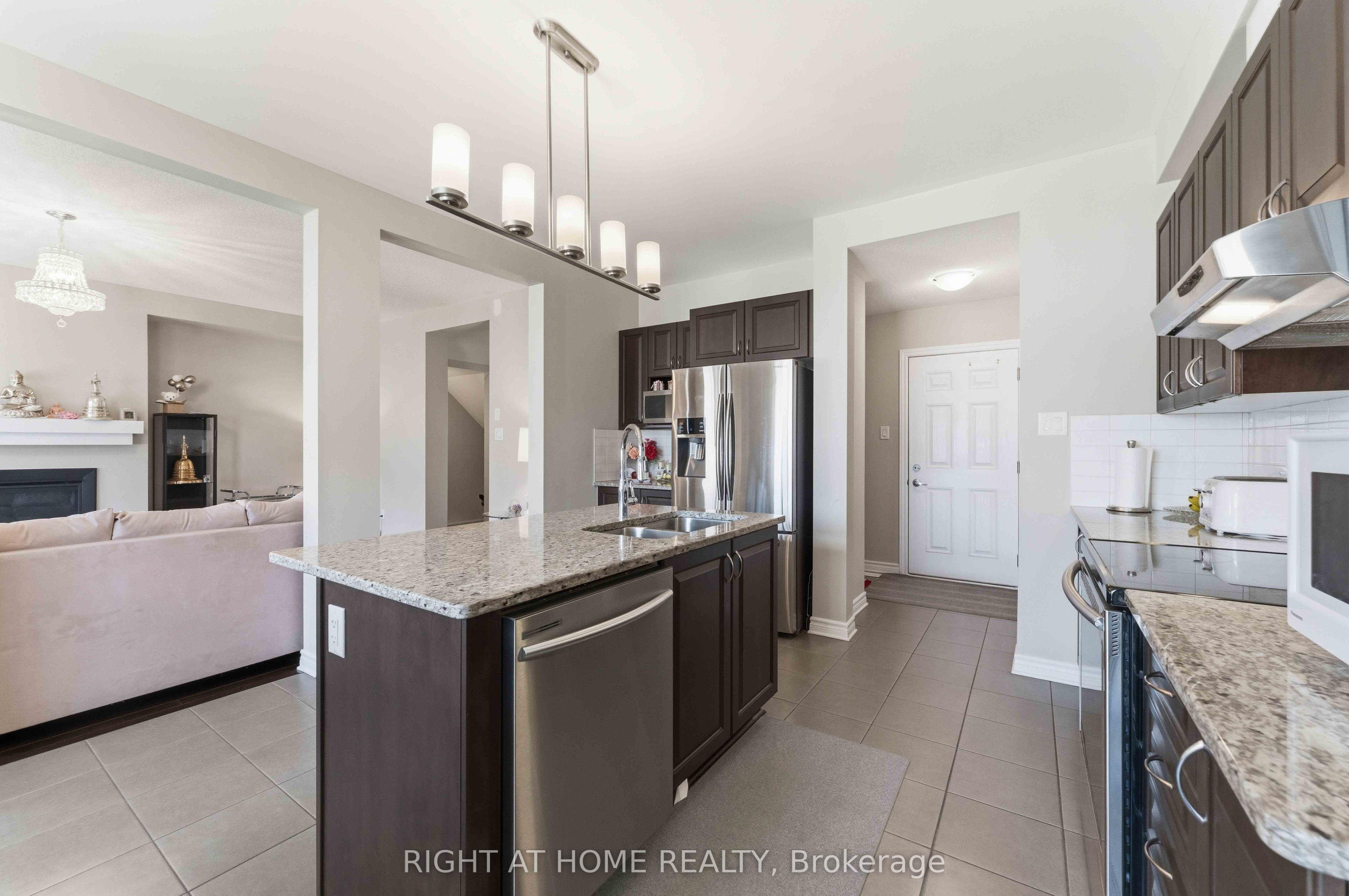2581 River Mist Road Property Photo 12