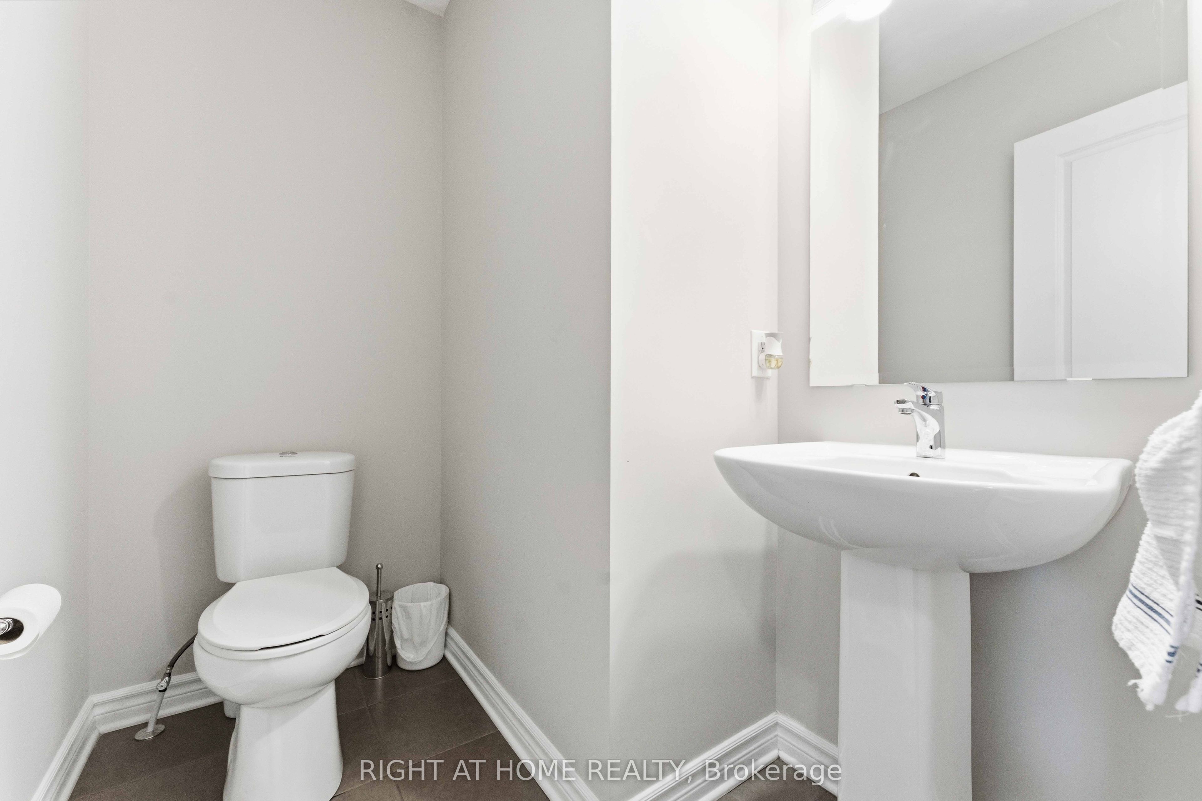 2581 River Mist Road Property Photo 13