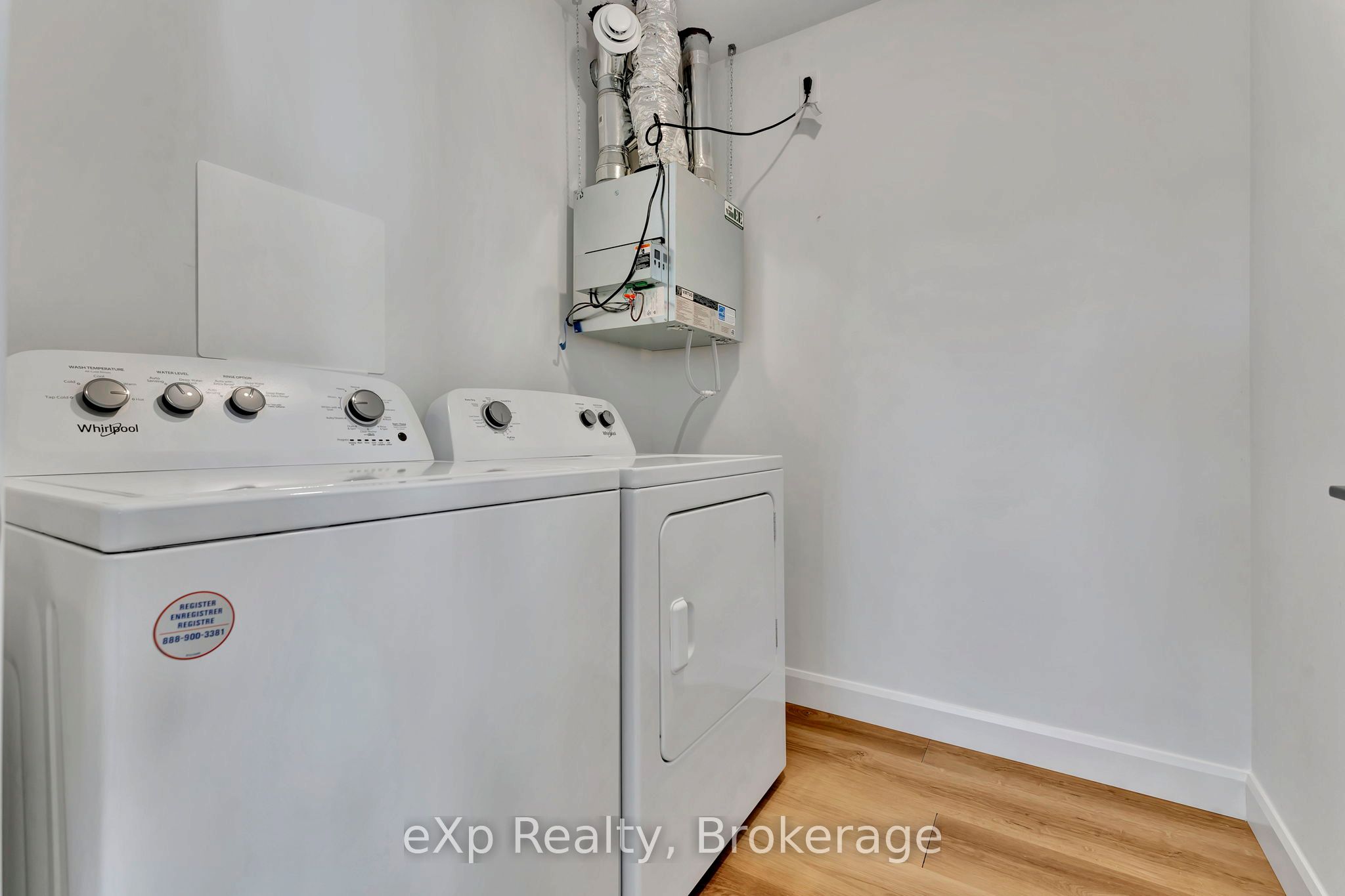 27 Malcolm Crescent 1 Property Photo 8