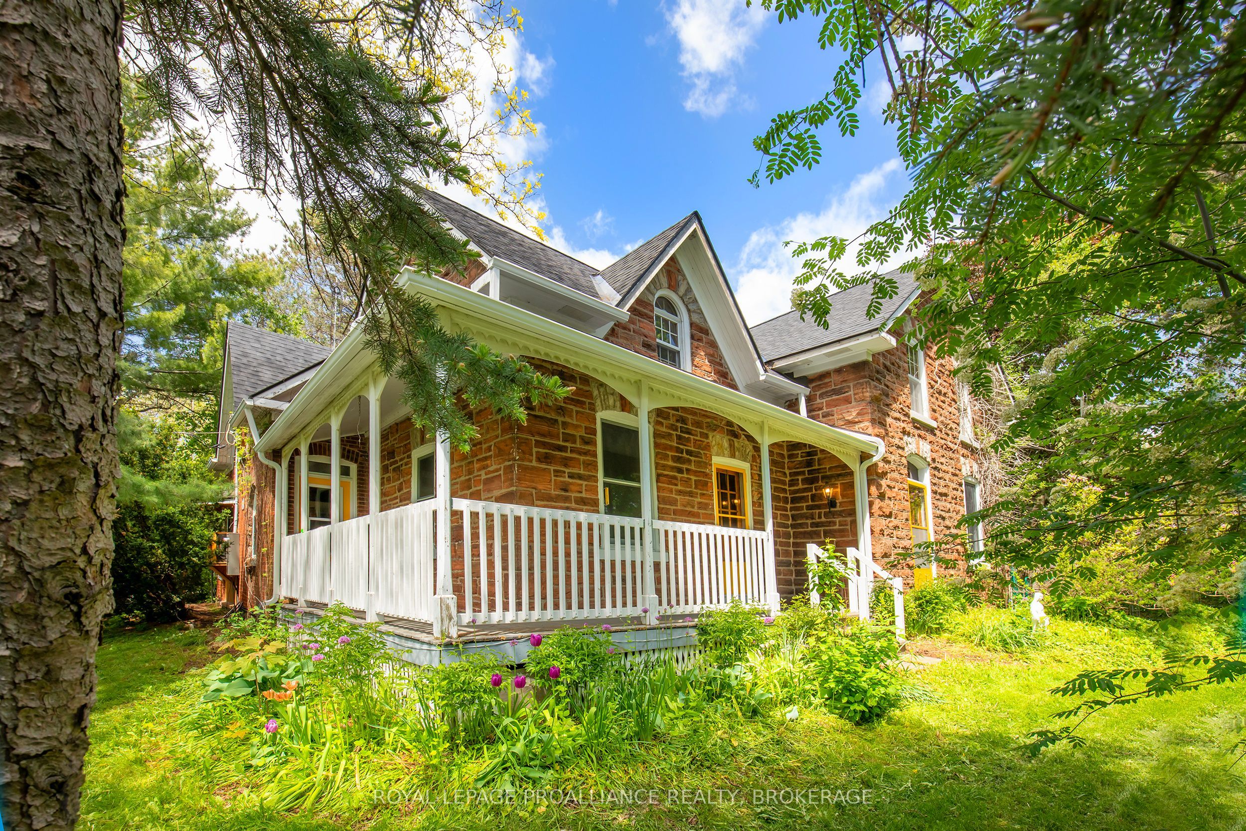 2345 Hughes Road Property Photo 1