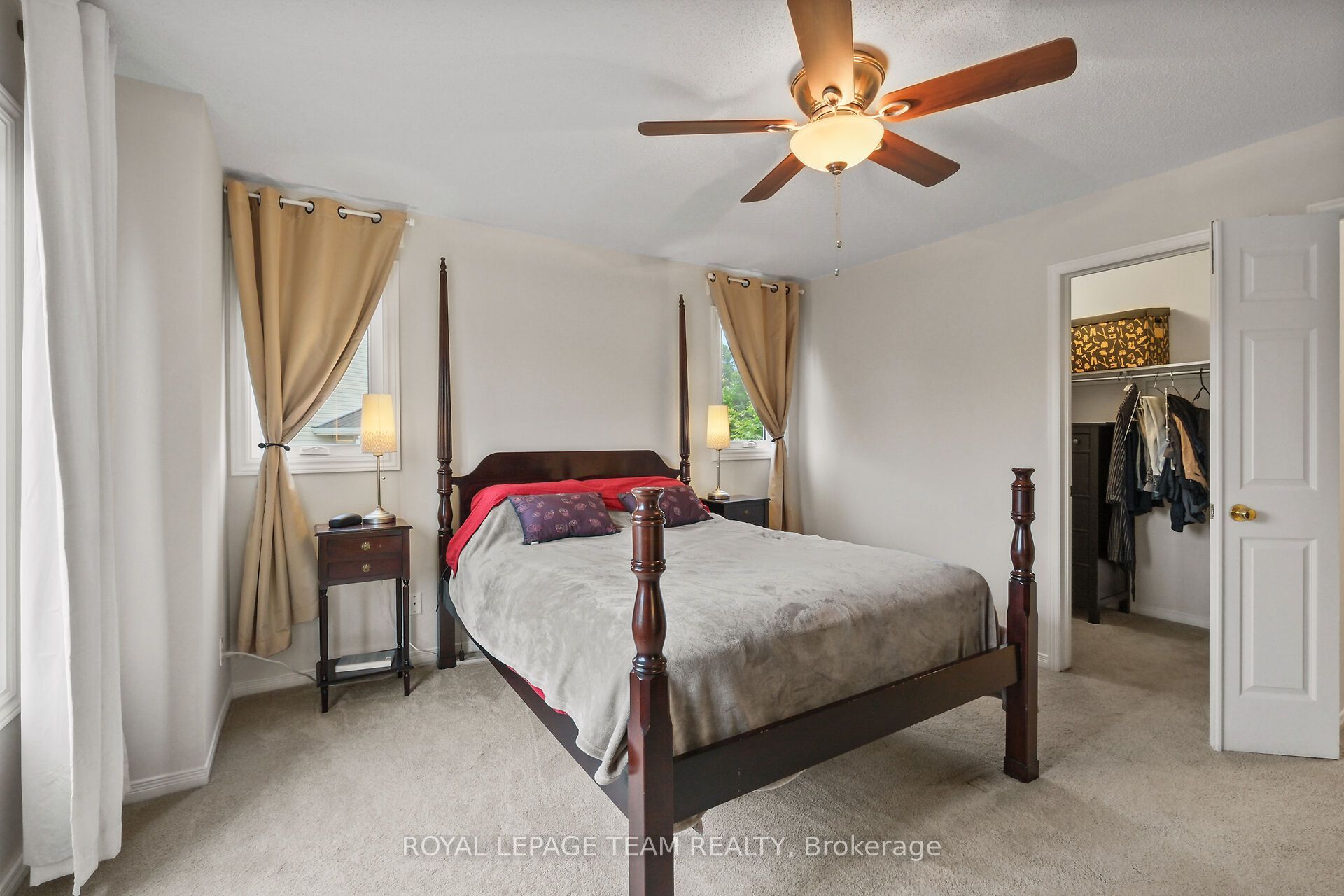 70 College Circle Property Photo 28