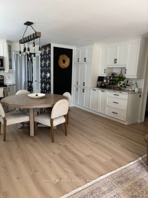 407 King Street Property Photo 5