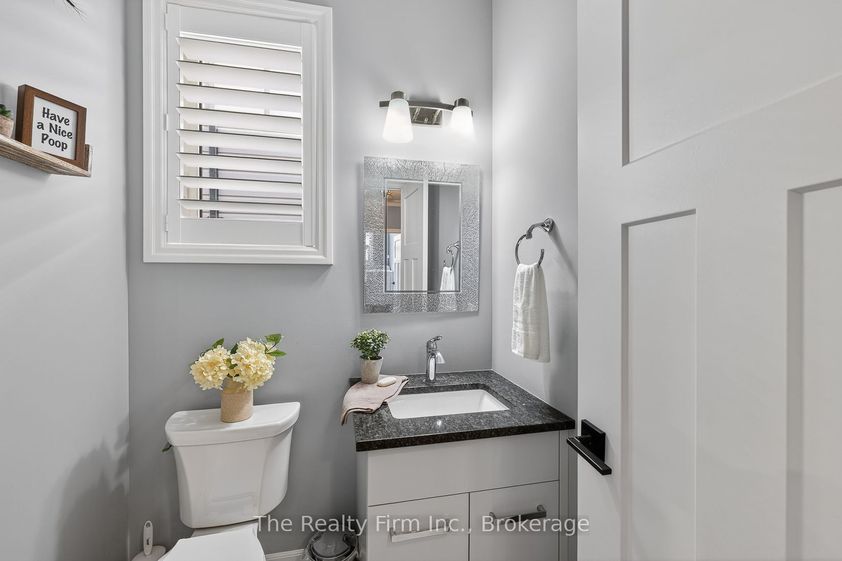 193 Hemlock Street Property Photo 17