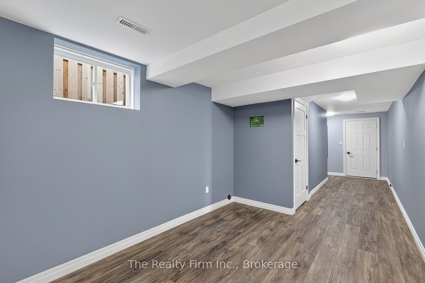 193 Hemlock Street Property Photo 30
