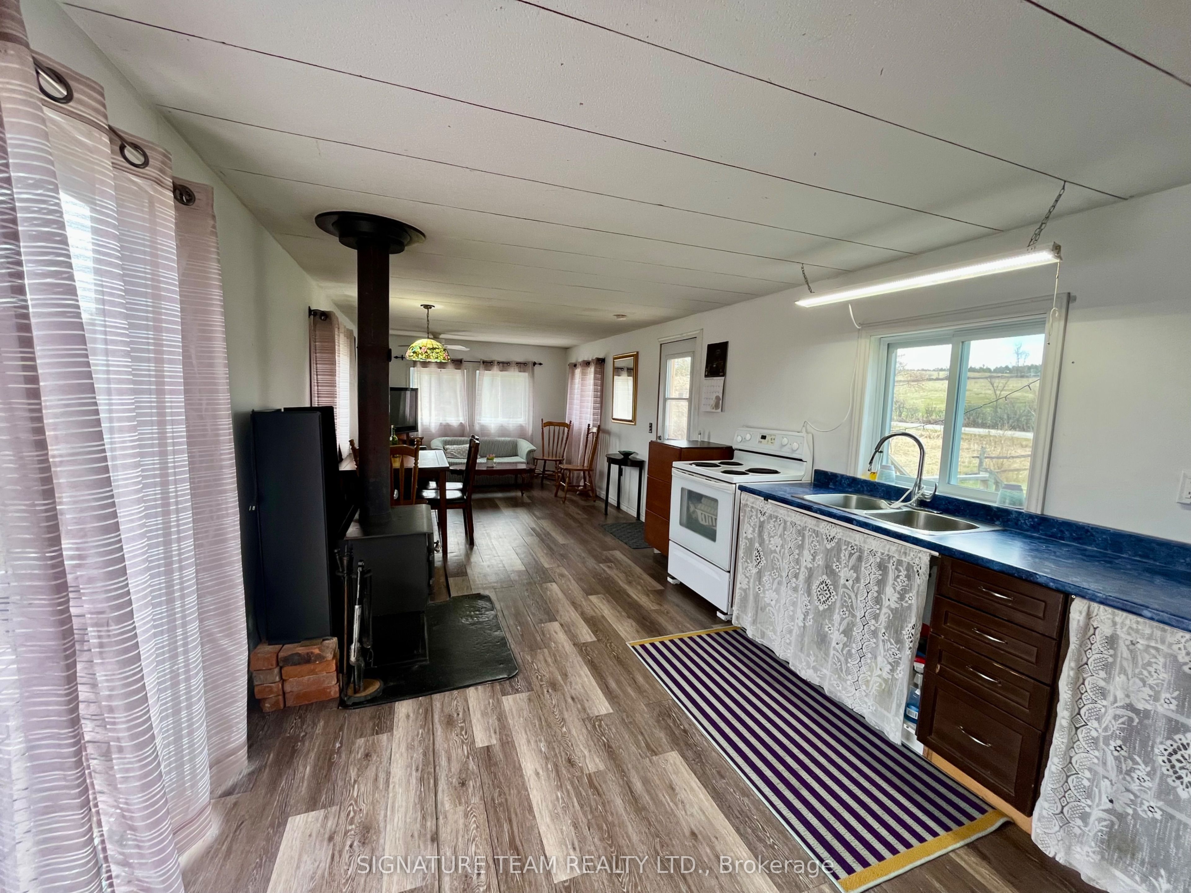 3092 Scotch Bush Road Property Photo 4