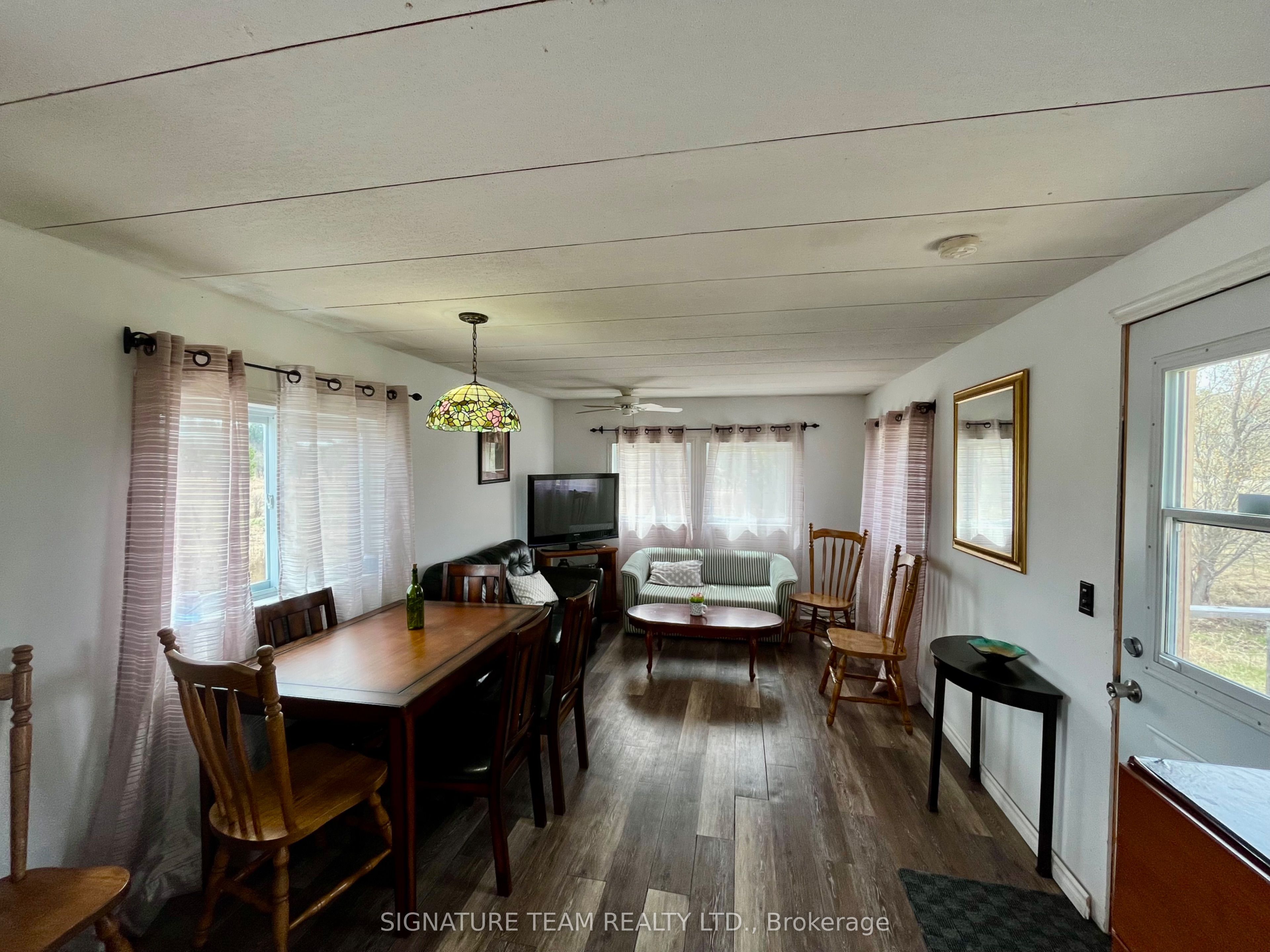 3092 Scotch Bush Road Property Photo 7