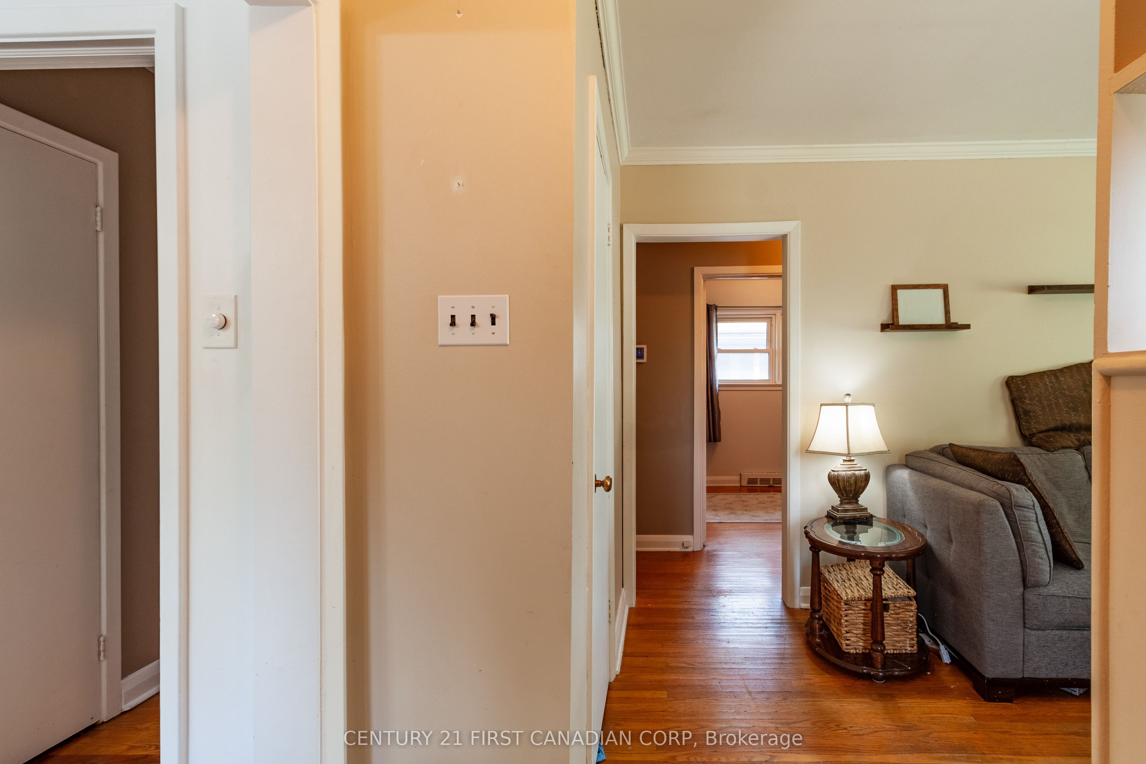 1721 Moffatt Avenue Property Photo 15