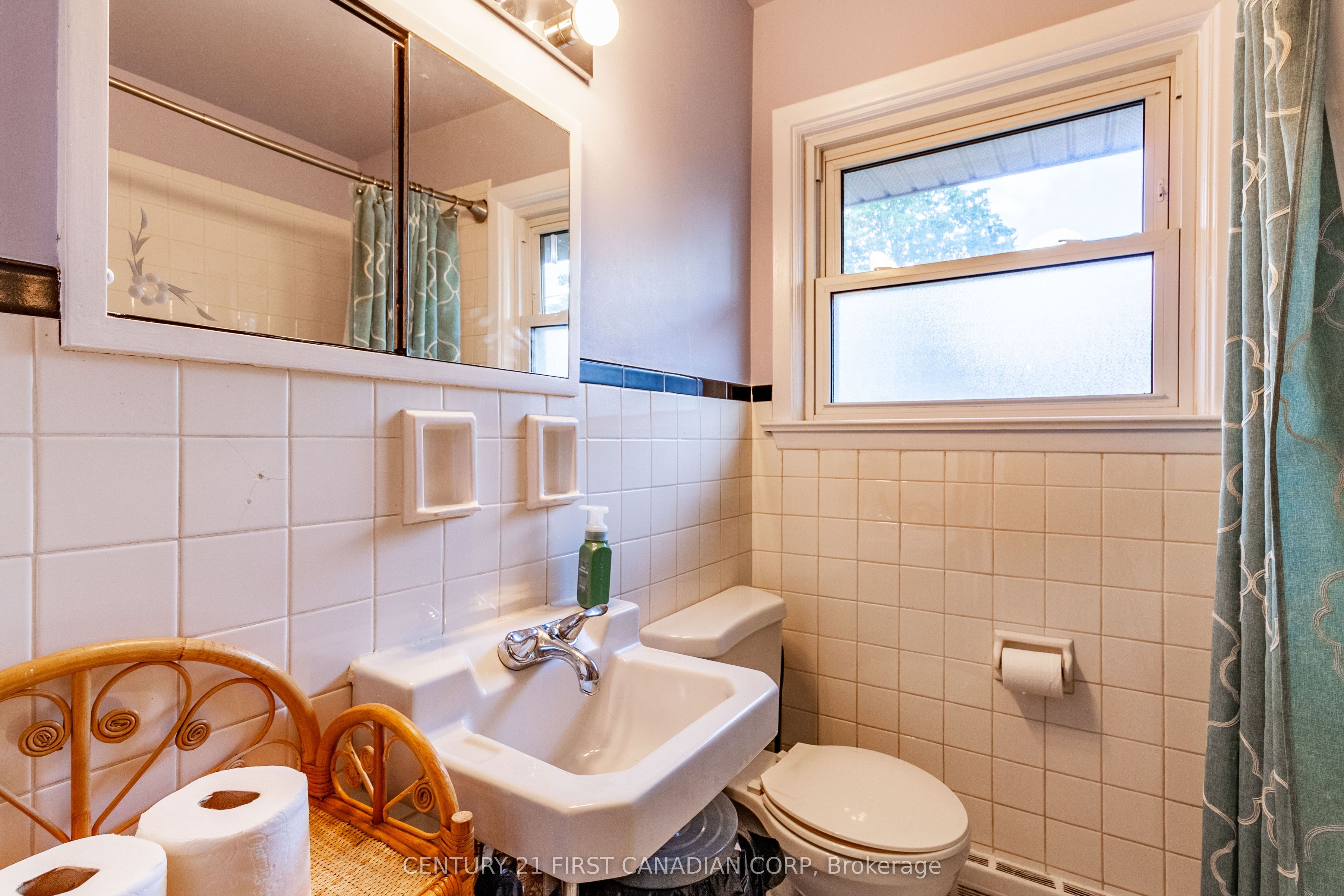 1721 Moffatt Avenue Property Photo 35