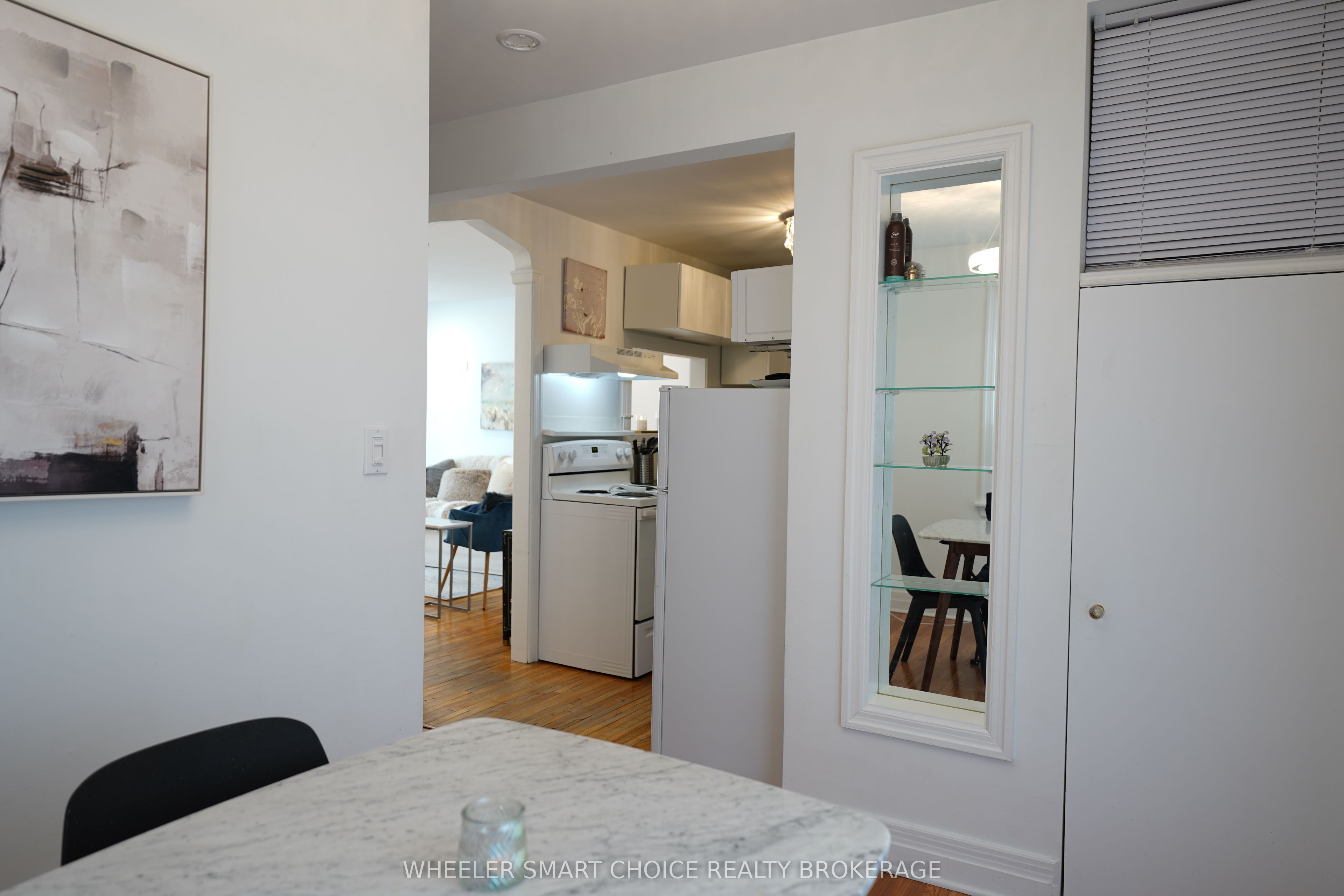 543 Fifth Street E Property Photo 11