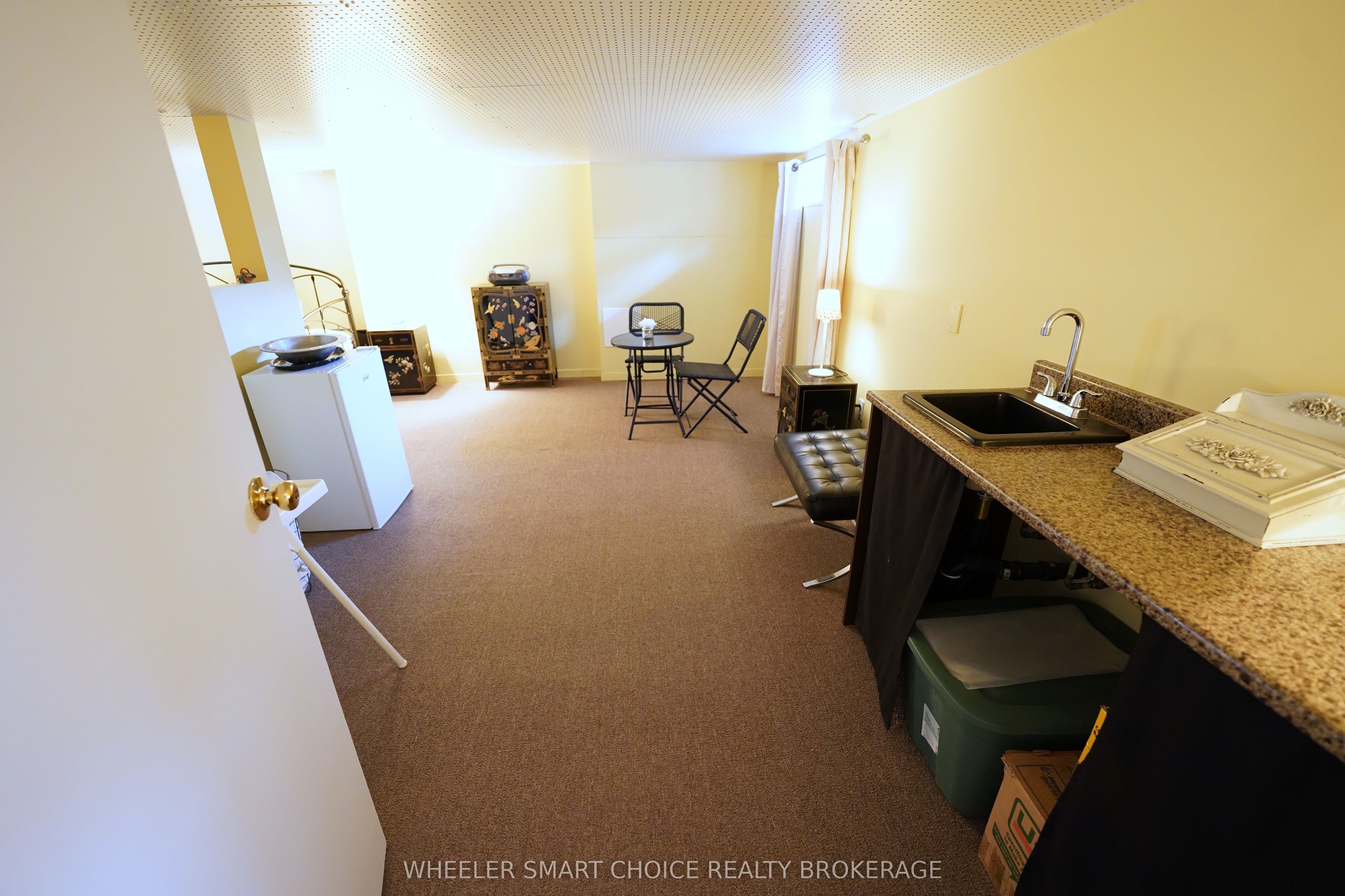 543 Fifth Street E Property Photo 29