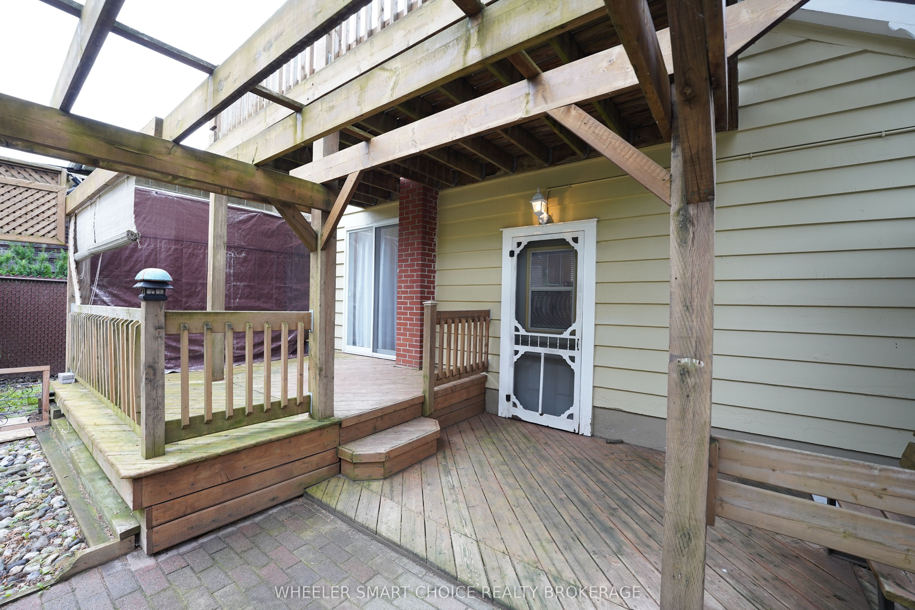 543 Fifth Street E Property Photo 35